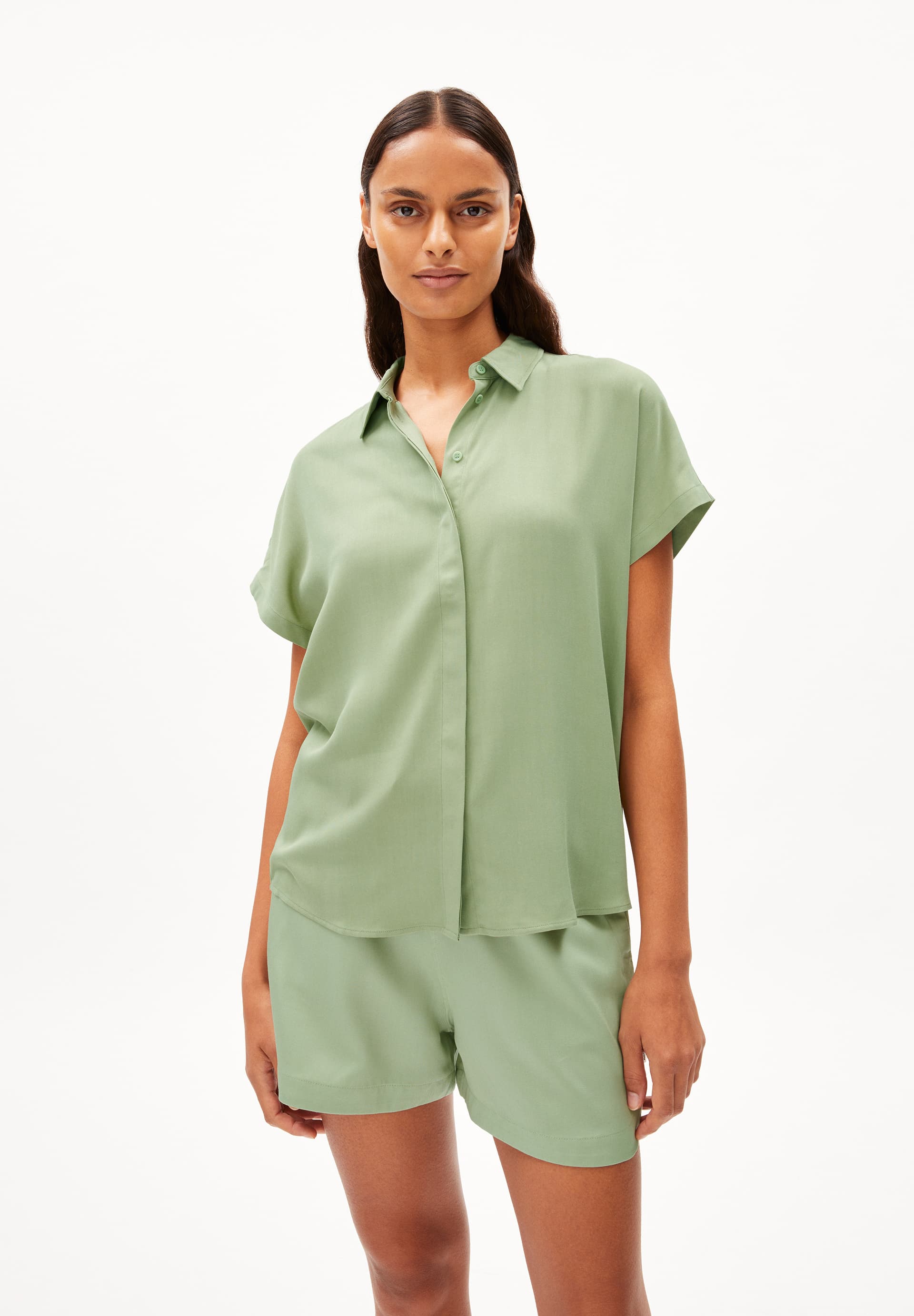 LARISAANA Blouse Relaxed Fit made of LENZING™ ECOVERO™ Viscose