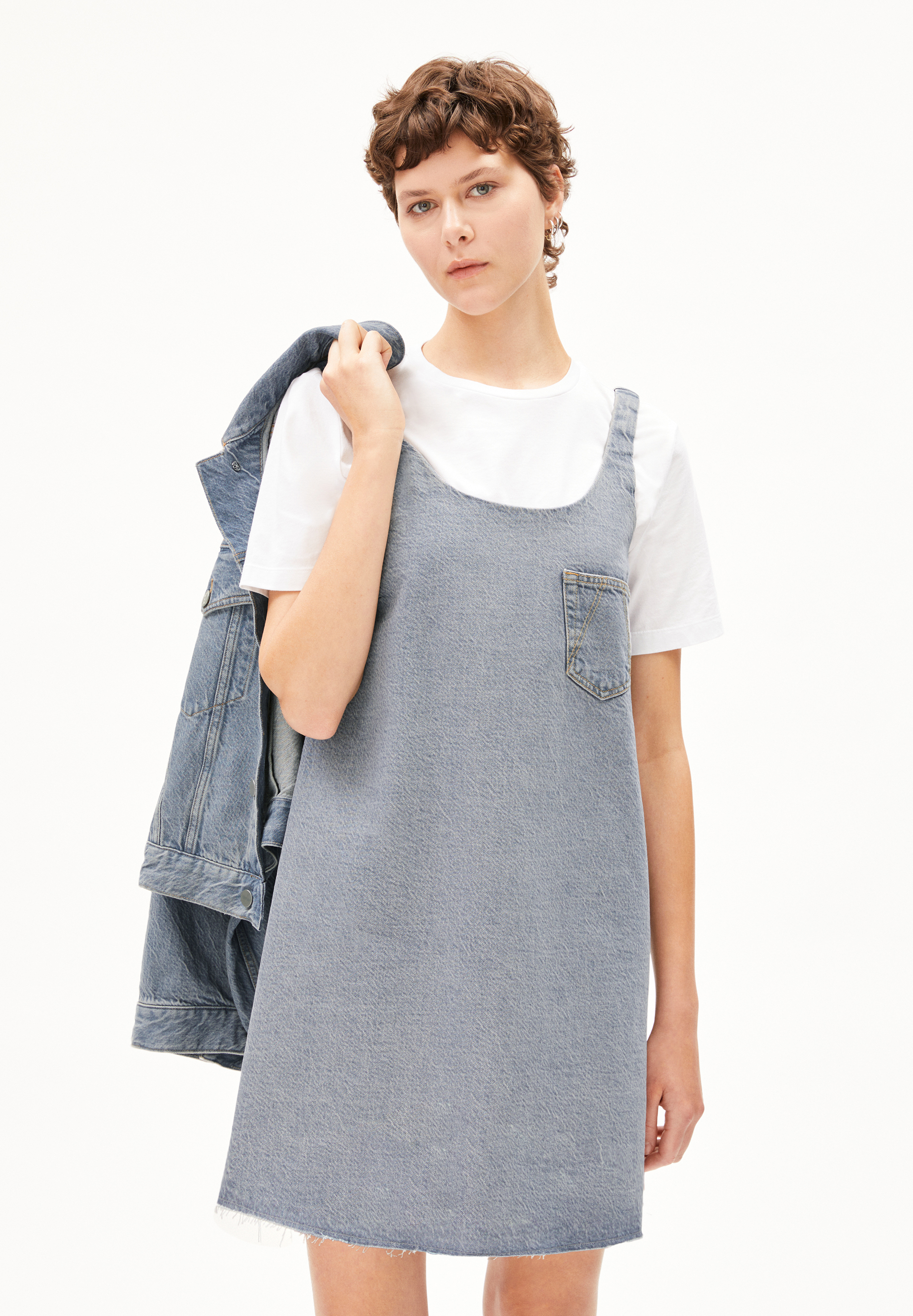 NAAVA Robe en jean en coton biologique mélangé