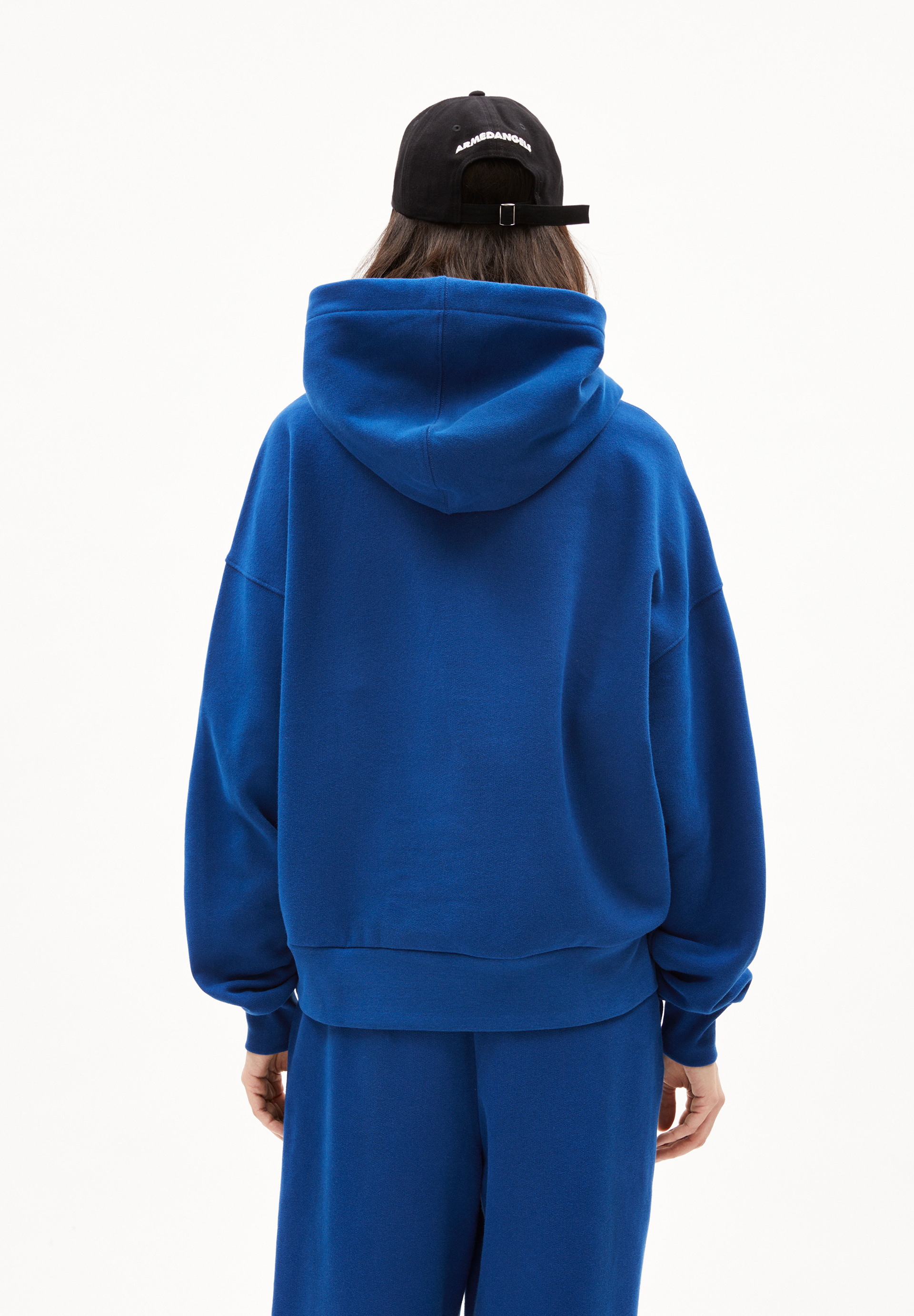 FRANCISARAA Sweathoodie Oversized Fit aus Bio-Baumwolle