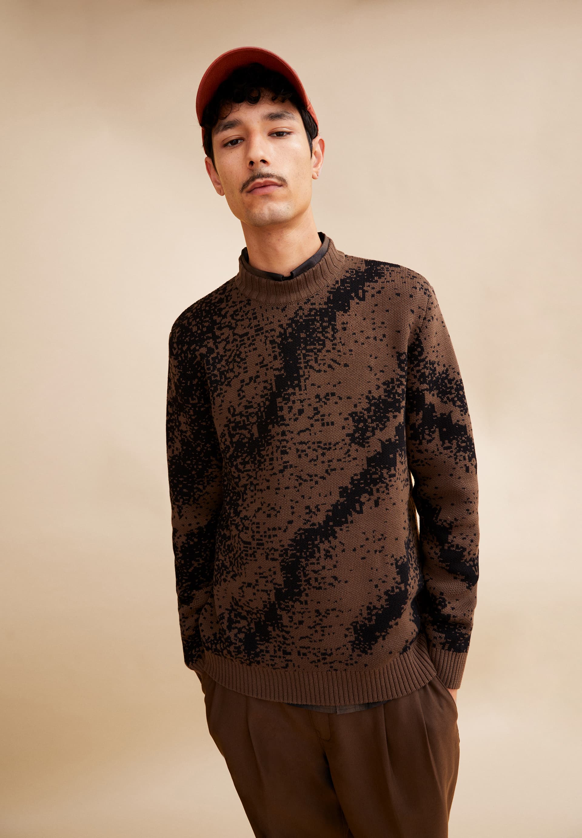 SIVAAN Sweater Regular Fit made of Organic Cotton