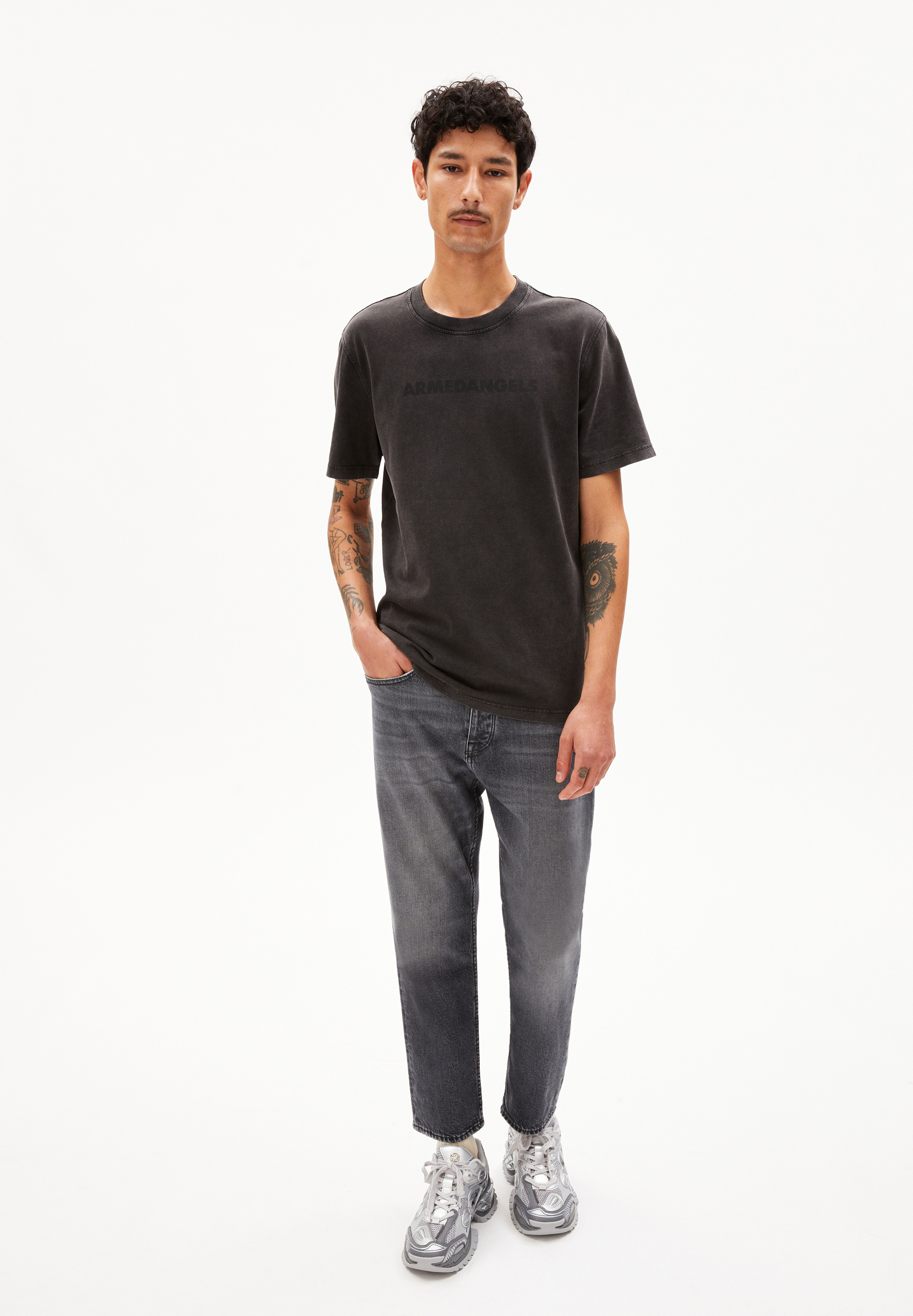 TAALU GMT DYE Heavyweight T-Shirt Relaxed Fit aus Bio-Baumwolle