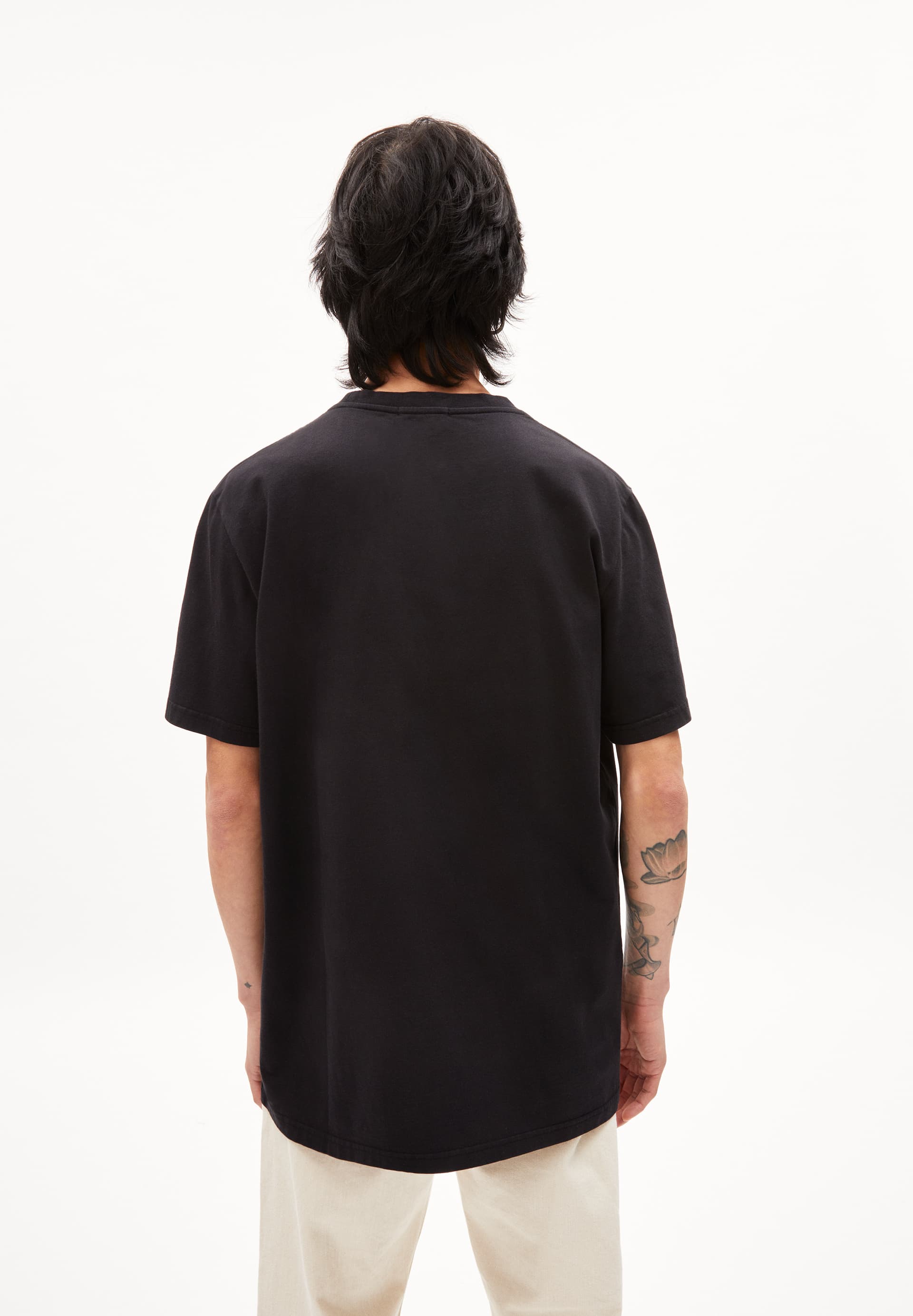 AADONI A SIGNATURE T-Shirt Relaxed Fit made of Organic Cotton
