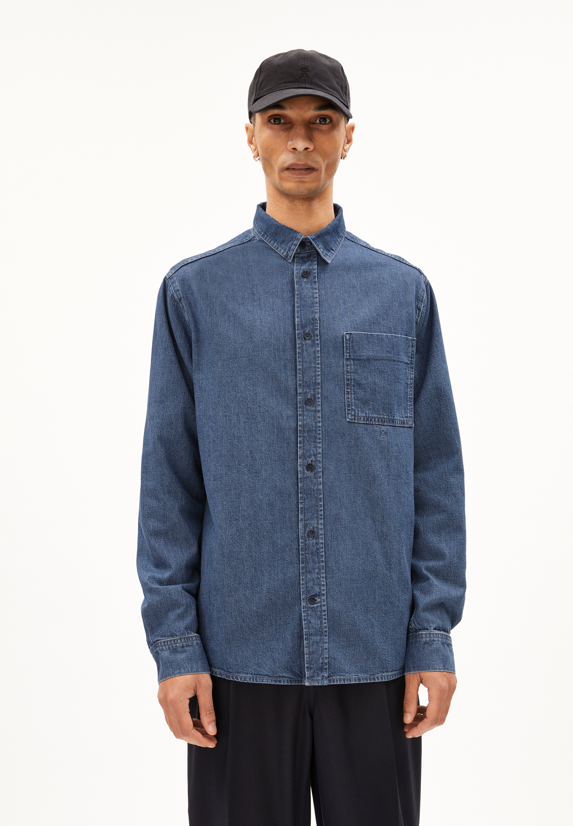 BAASO Shirt Relaxed Fit made of Organic Cotton Mix