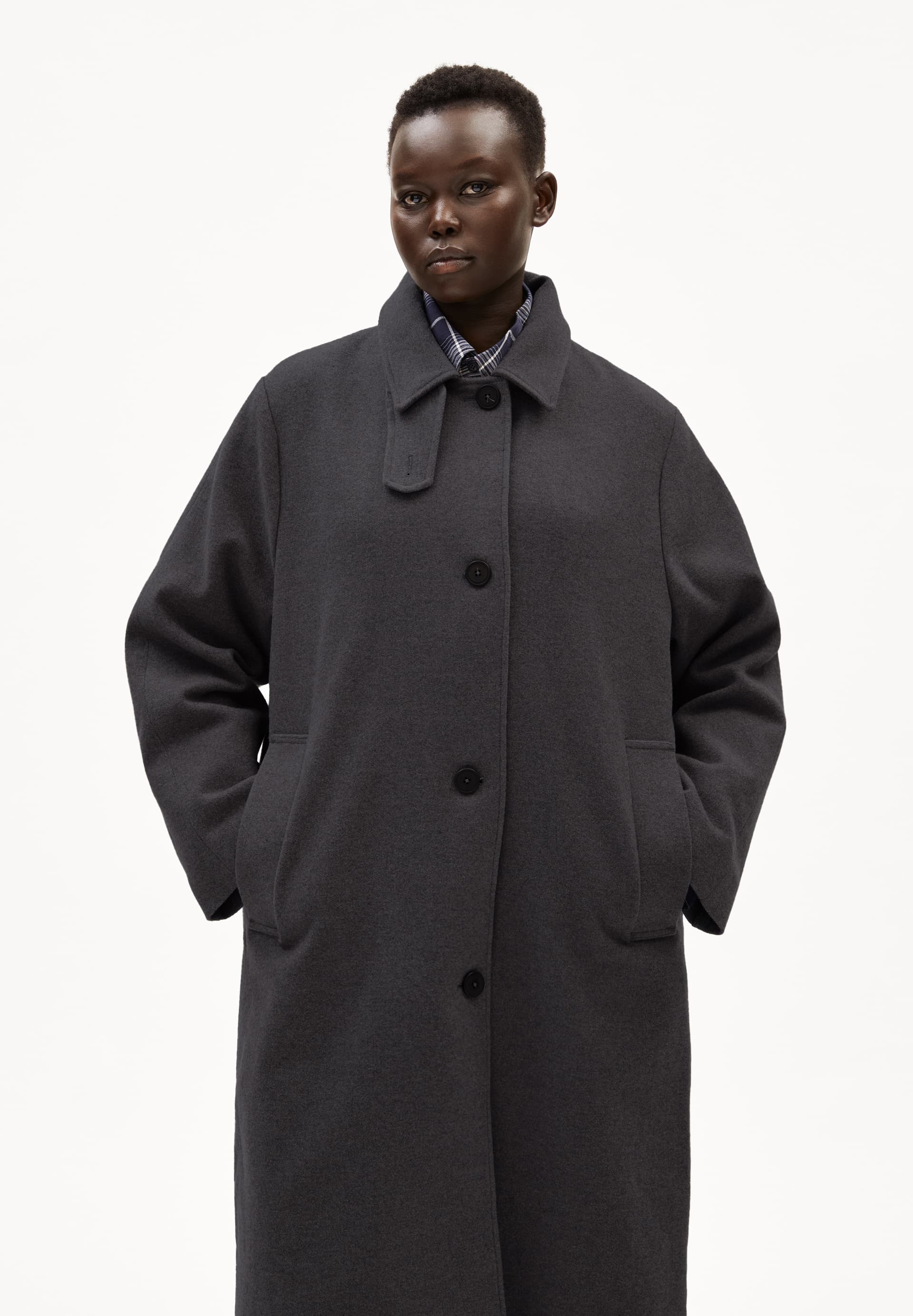 VAANOISE WOOL Coat Relaxed Fit made of recycled Wool