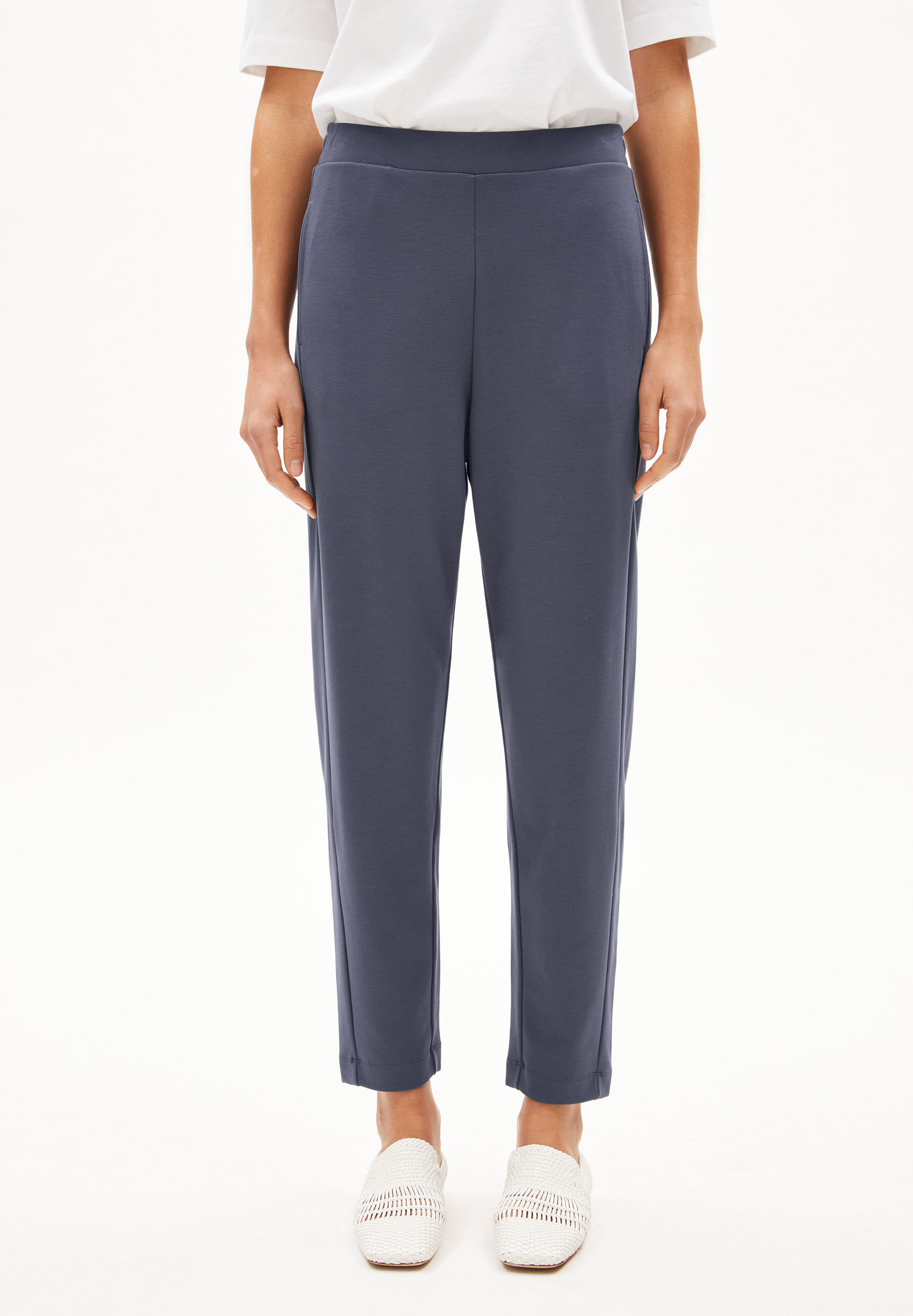 MAGDAALENA Jersey Pants made of LENZING™ ECOVERO™ Viscose Mix