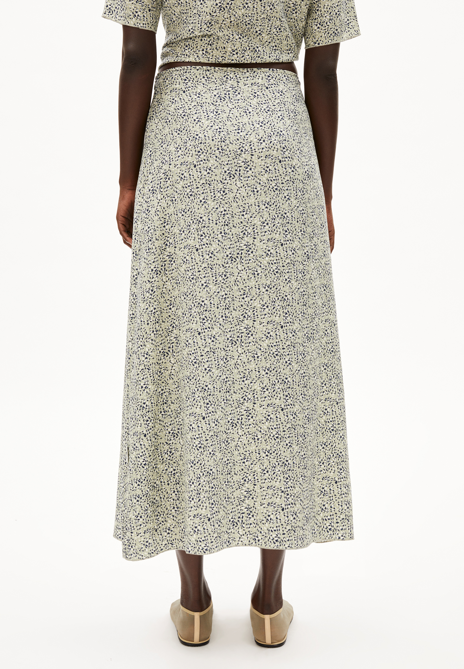 WOLAA WATERDROP Woven Skirt made of TENCEL™ Lyocell