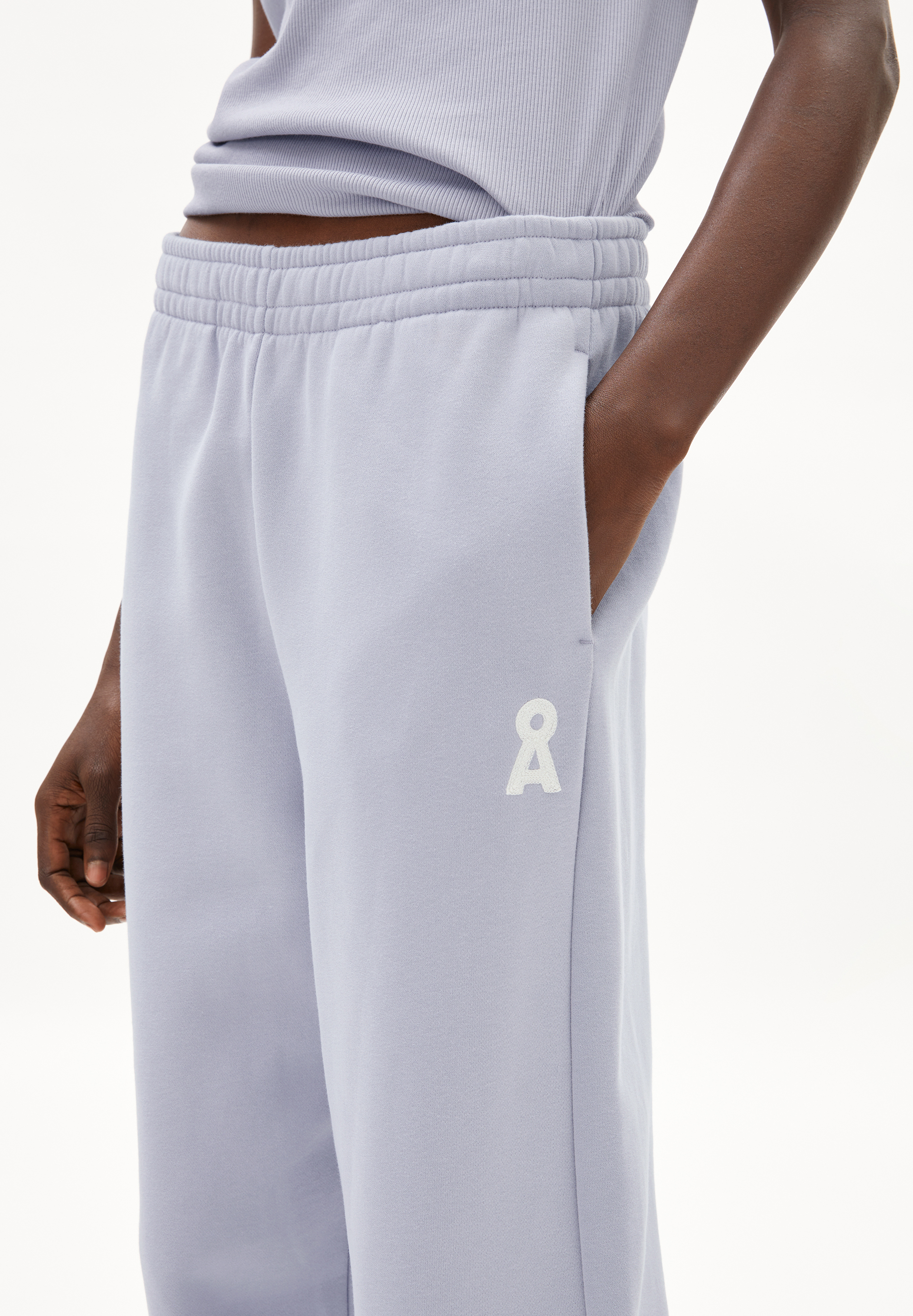 ICONIC Å IVAARA Sweat Pants made of Organic Cotton