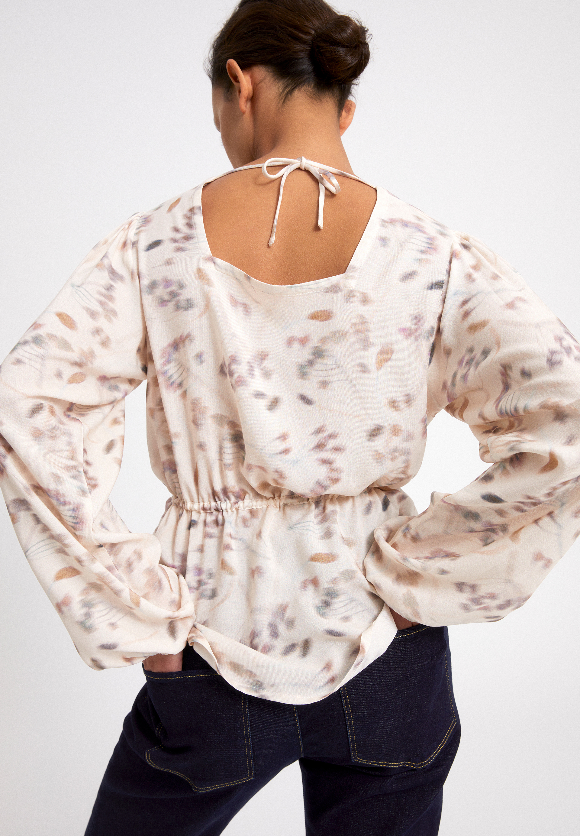 ADRIAA PRESSED FLOWERS Blouse van LENZING™ ECOVERO™