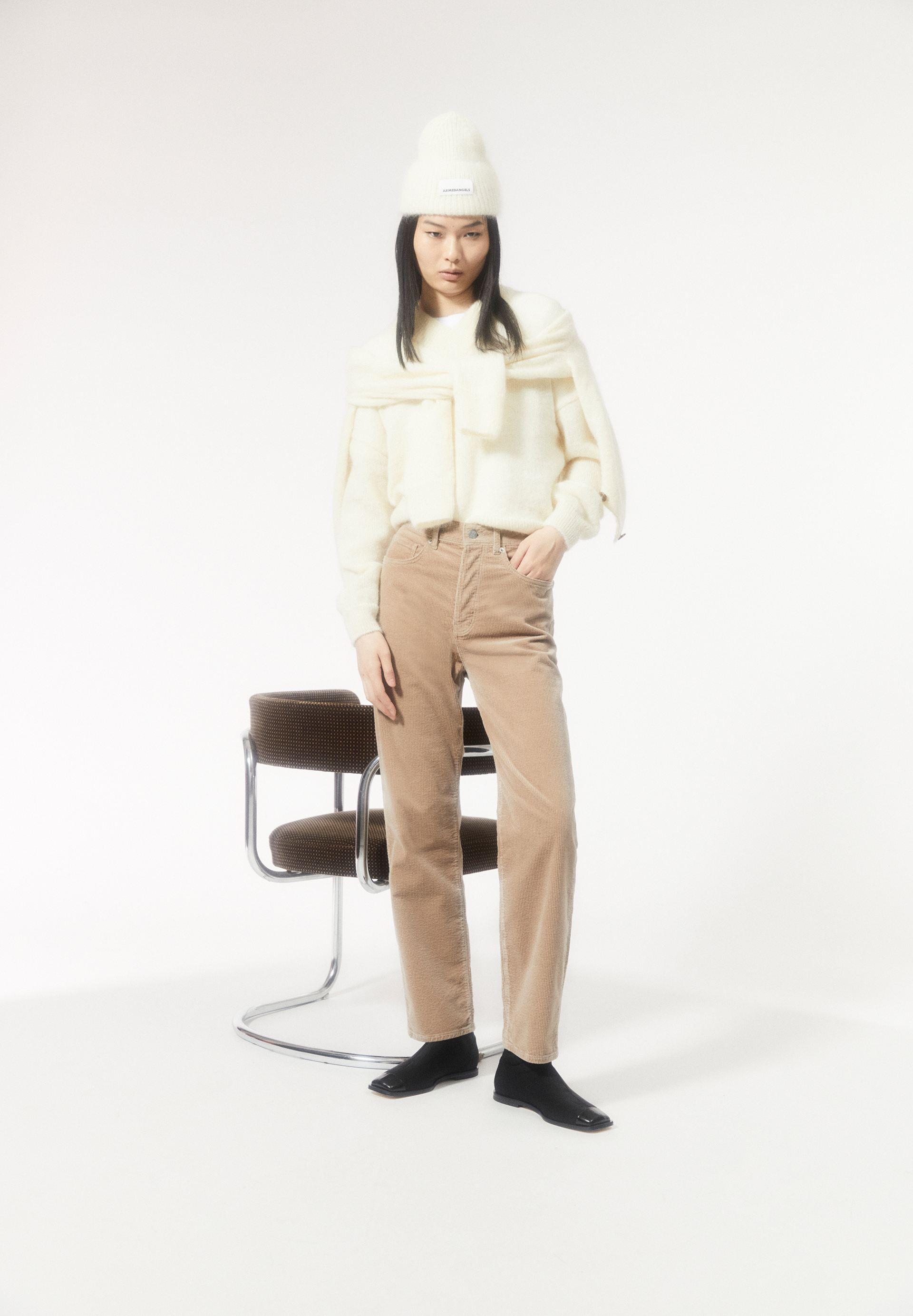 AAIKALA CORDUROY Woven Pants made of Organic Cotton Mix