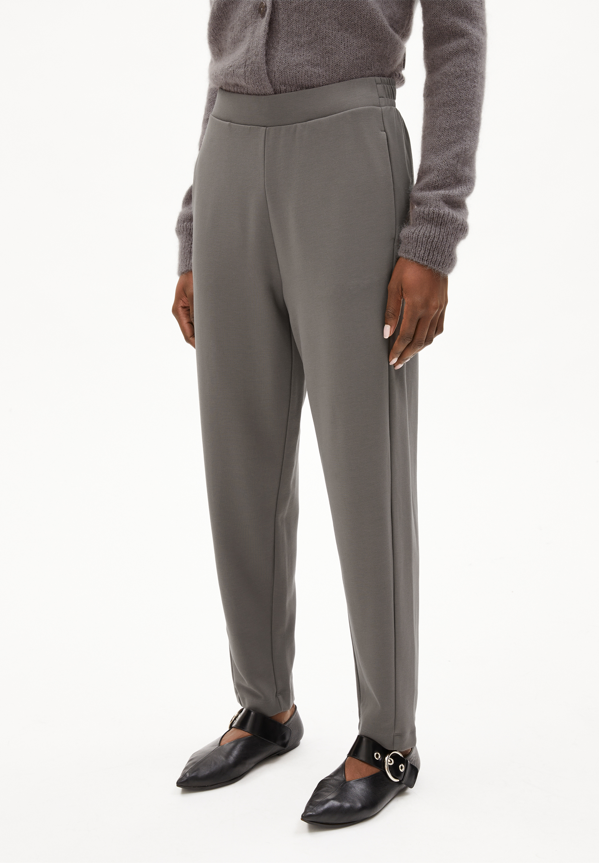 MAGDAALENA Jersey Pants made of LENZING™ ECOVERO™ Mix