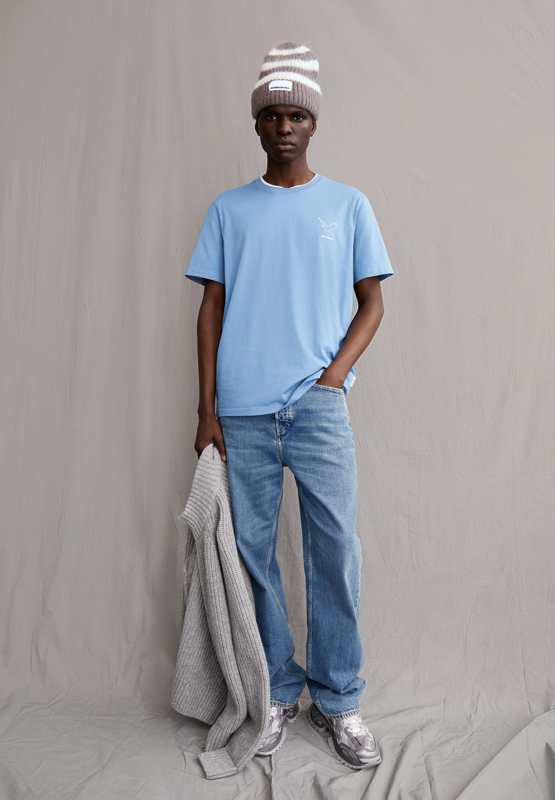 AADONI NESTLING T-Shirt Relaxed Fit made of Organic Cotton