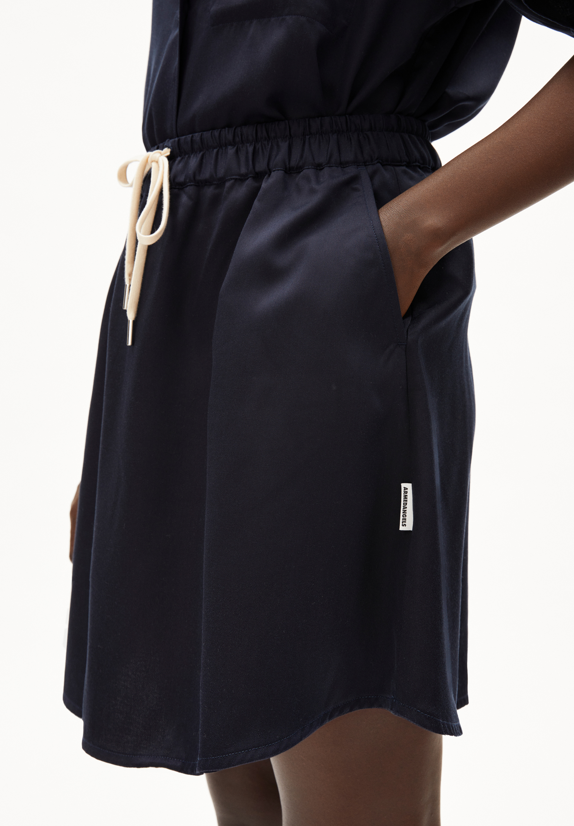 NIKKIAA Woven Skirt made of TENCEL™ Lyocell