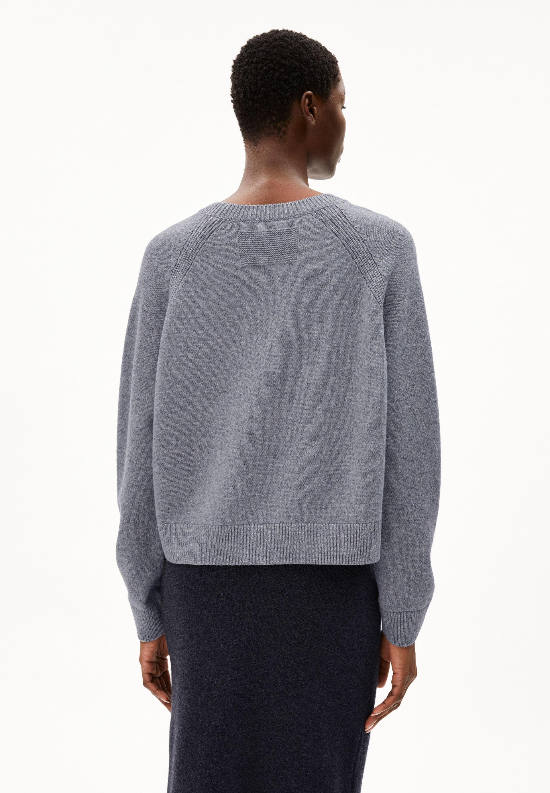 DILIRIAA REGLANA Pullover Loose Fit aus Bio-Woll Mix