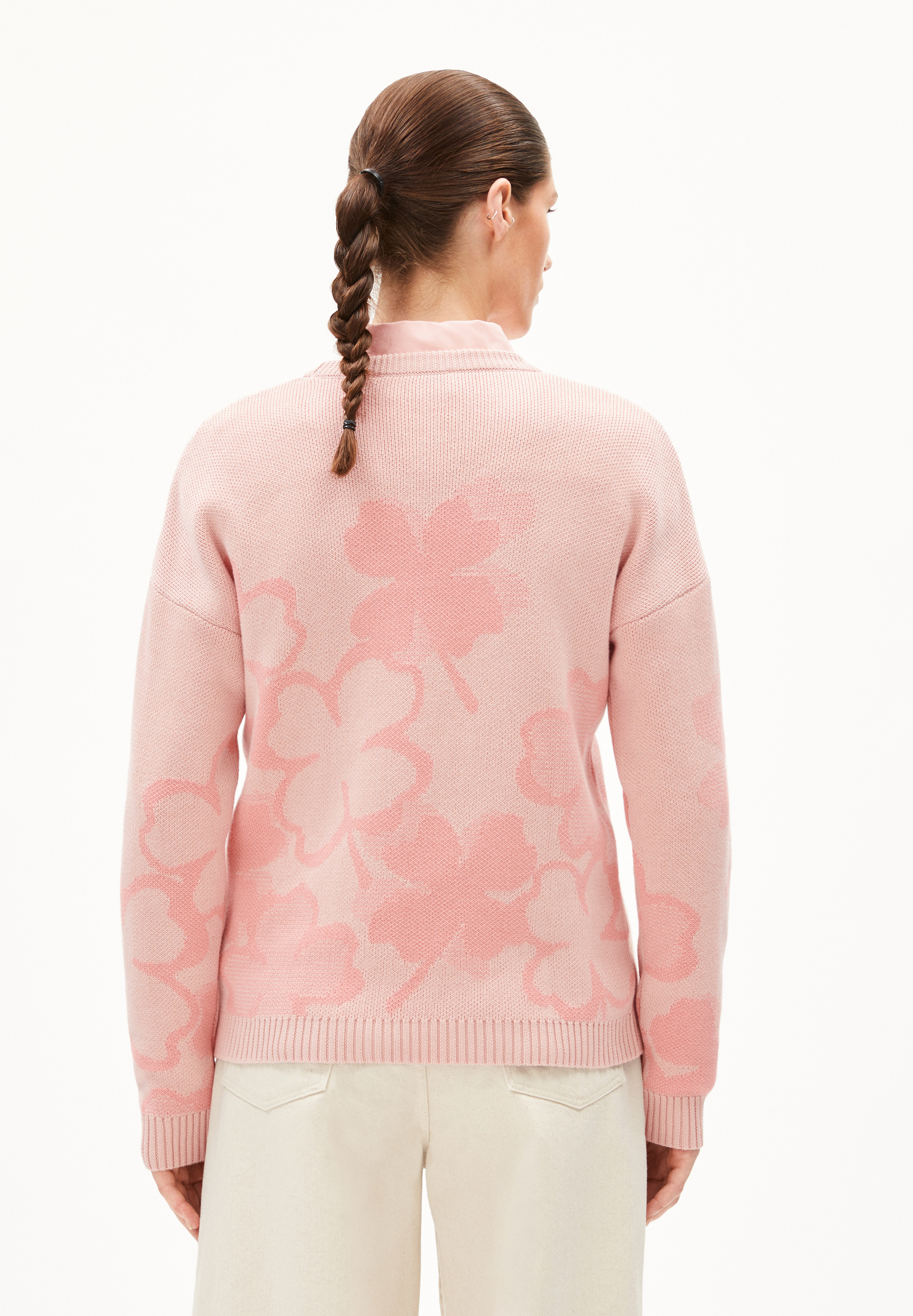 OLESSYAA CLOVER Pullover aus Bio-Baumwolle