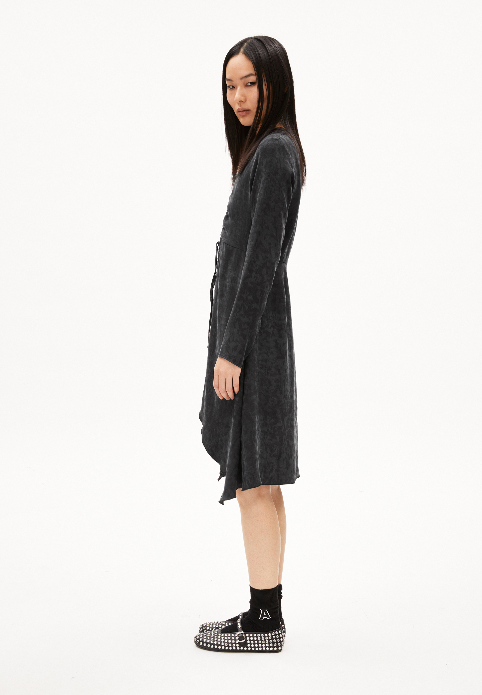 TINRAA JACQ Woven Dress Regular Fit made of TENCEL™ Lyocell Mix