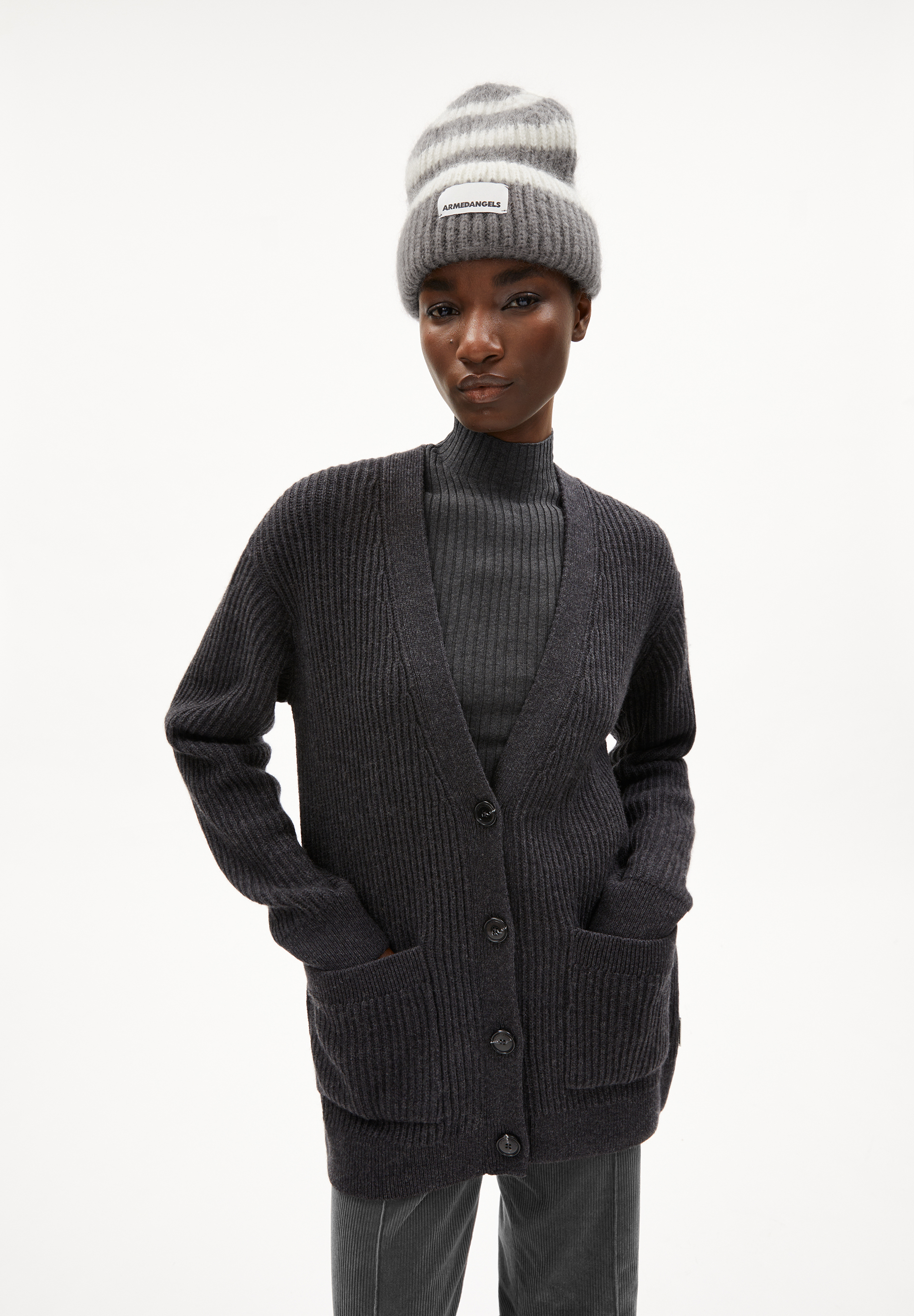 MAIYAA Cardigan Relaxed Fit made of Organic Wool Mix