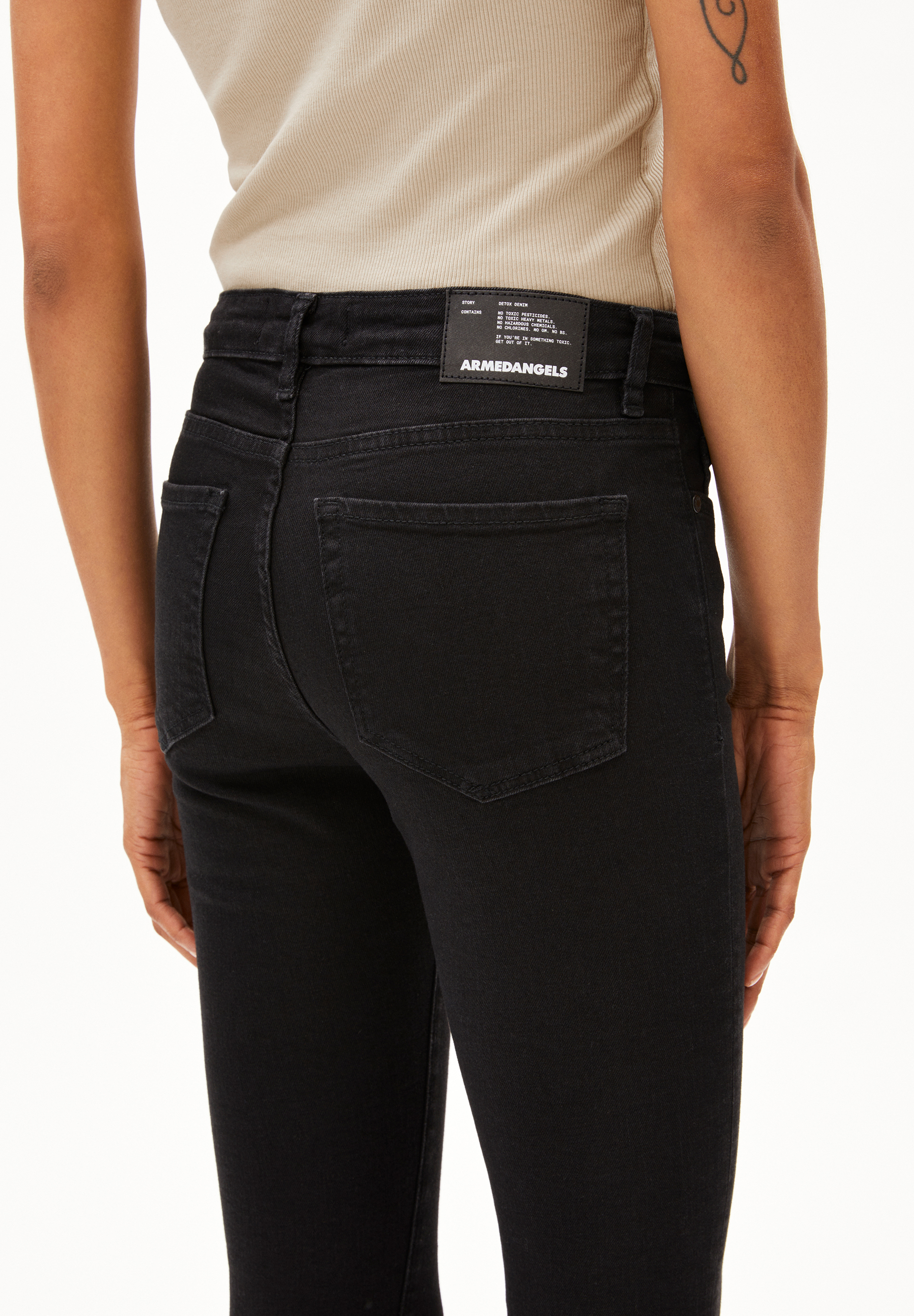 TILLAA Jean jambe skinny taille mi-haute en coton bio mélangé x-stretch