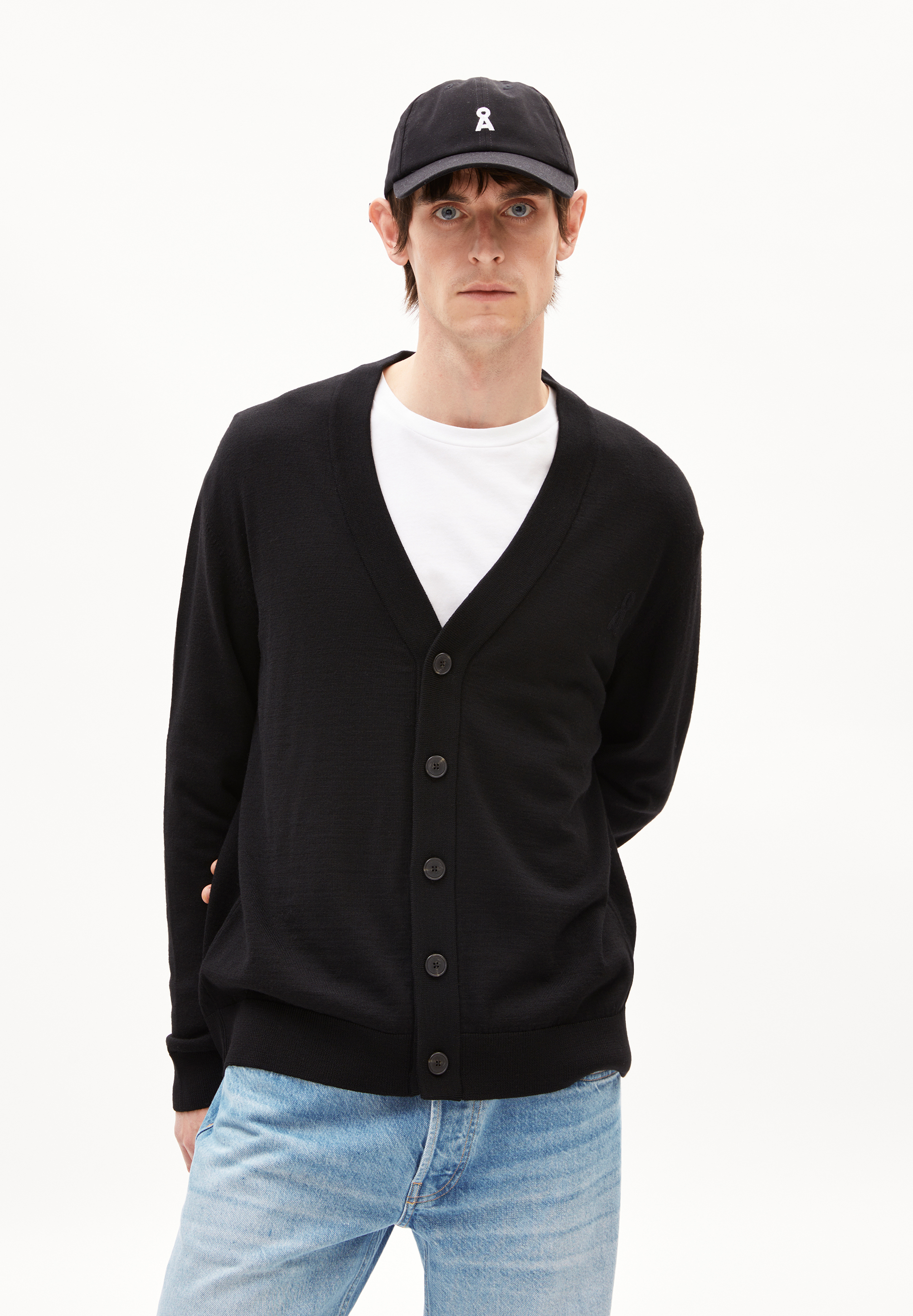 KAARDON ICONIC Cardigan Relaxed Fit made of Organic Merino Wool