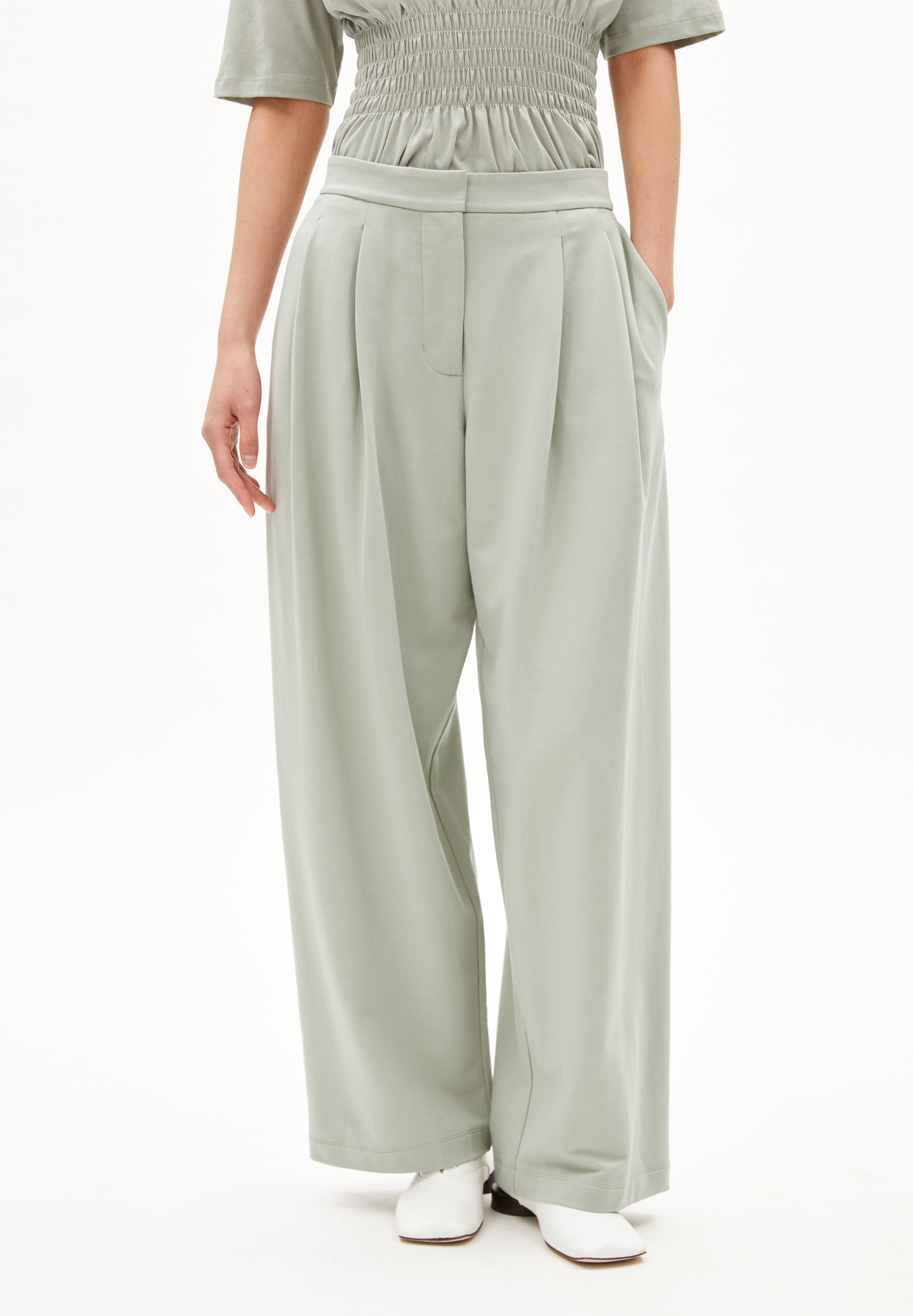 LIRAA LOU WIDELEG Pantalon en jersey en coton bio mélangé