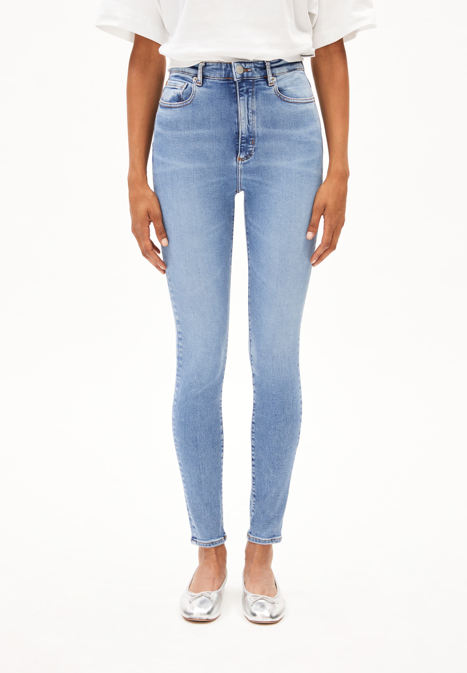 INGAA Jean jambe skinny taille haute en coton bio mélangé x-stretch