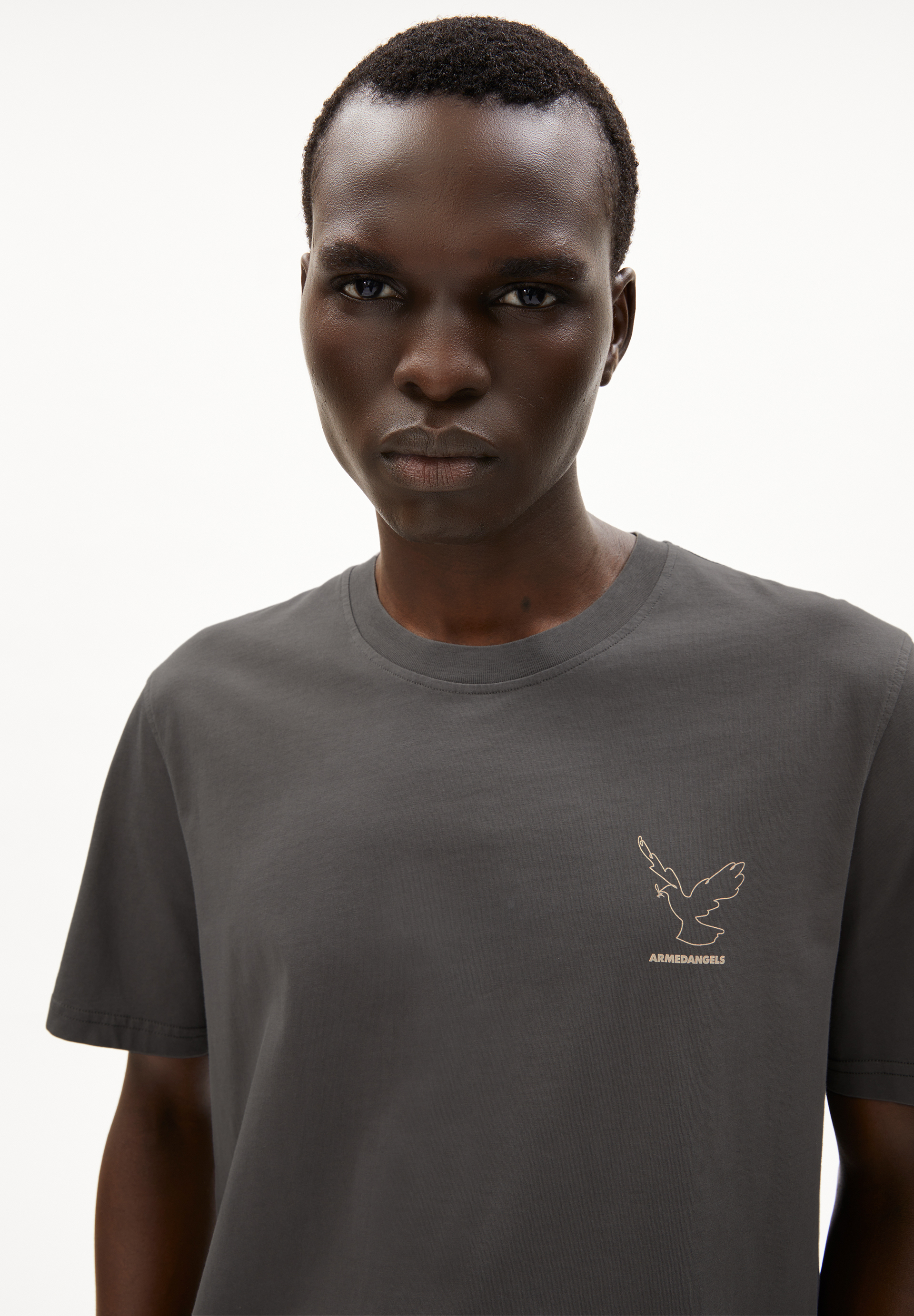 AADONI NESTLING T-Shirt Relaxed Fit made of Organic Cotton