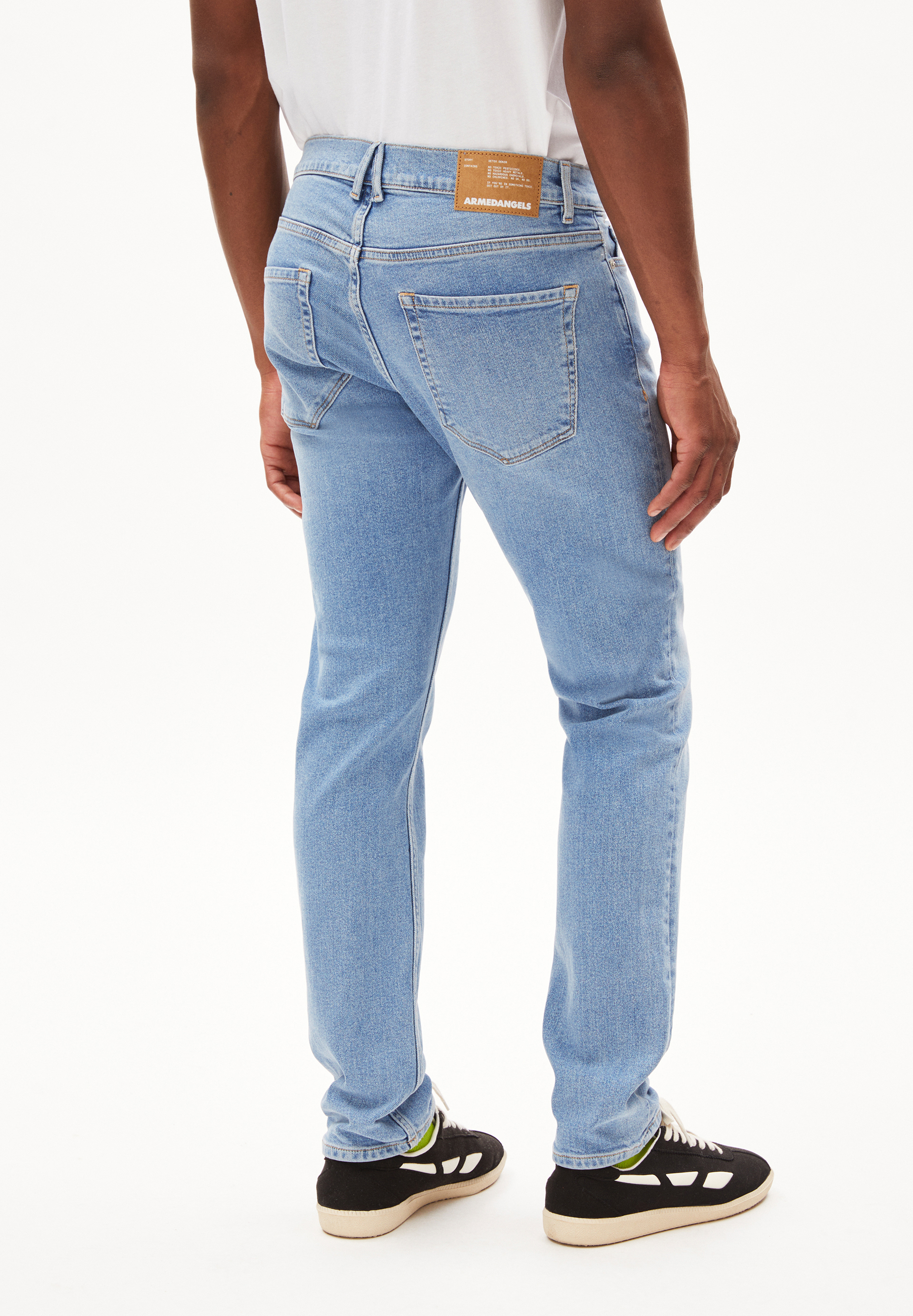 IAAN Jeans Slim Leg Mid Waist recycelte Baumwolle Comfort-Stretch