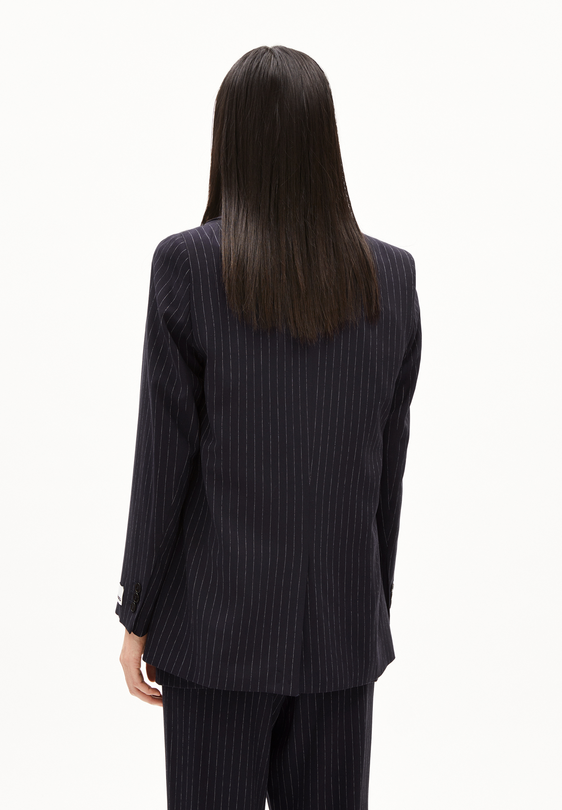 MIKAALA PINSTRIPE Blazer Relaxed Fit aus LENZING™ ECOVERO™ Viskose Mix