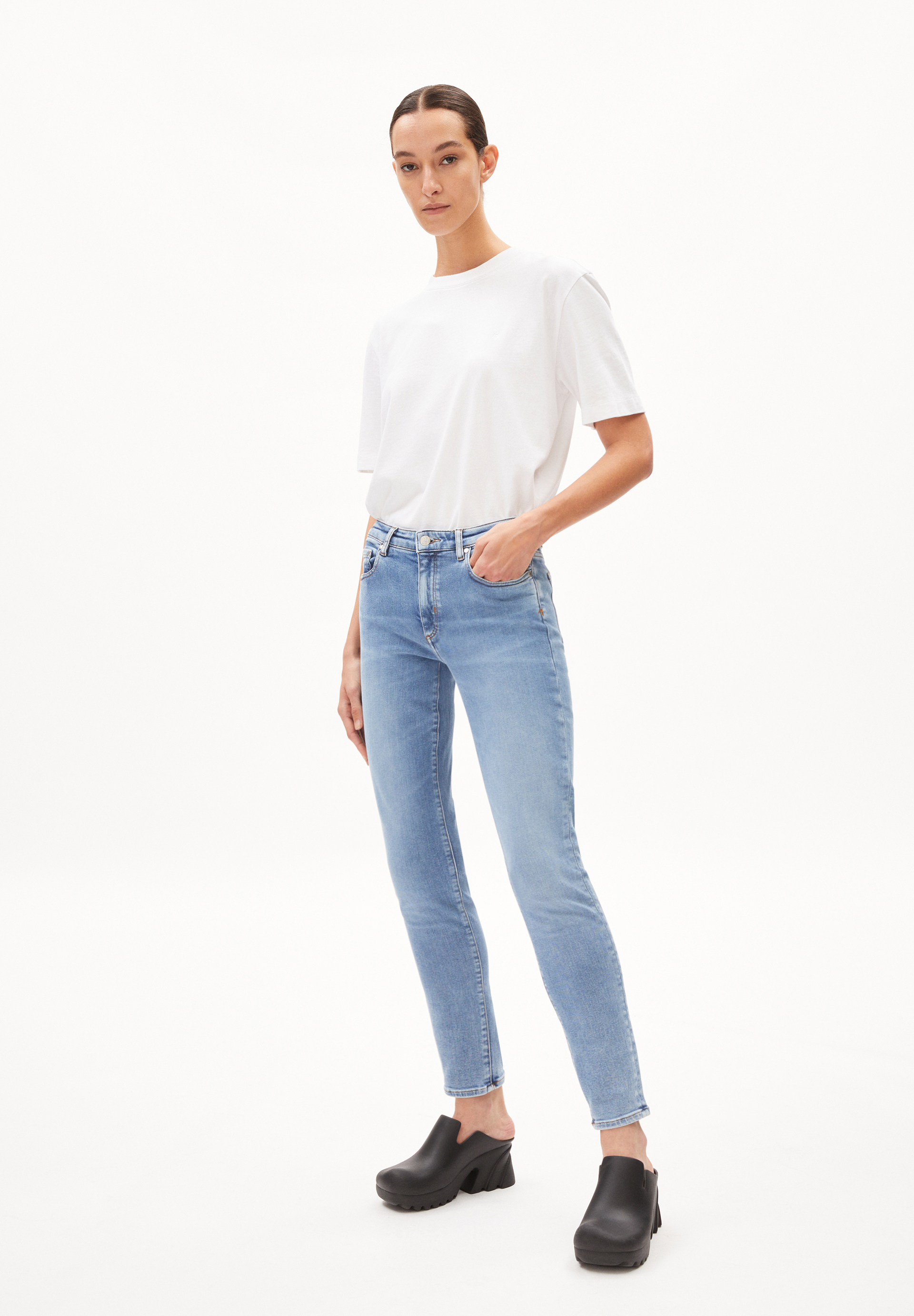 TILLAA Skinny Leg taille mi-haute en coton bio mélangé