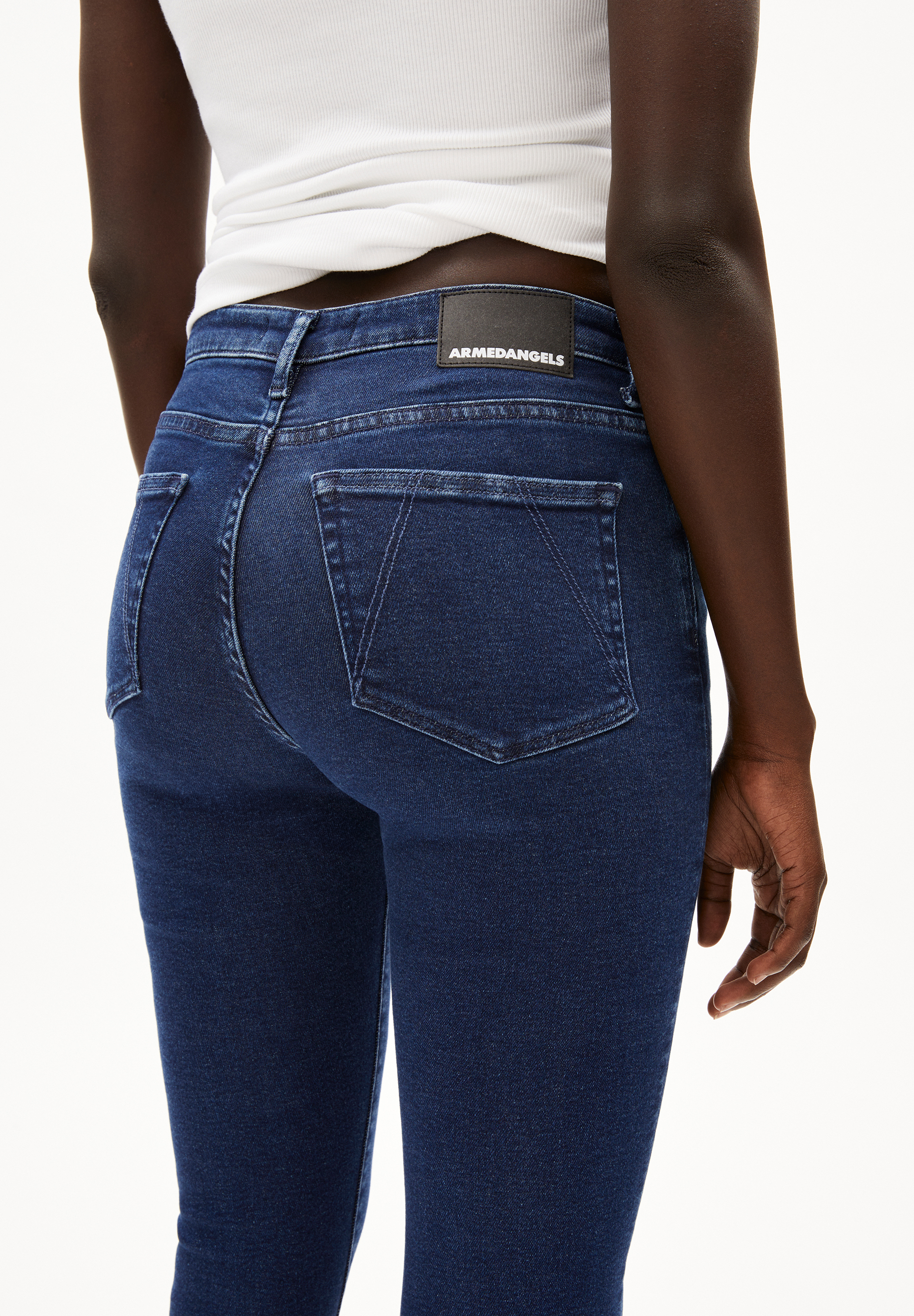 TILLAA Jean jambe skinny taille mi-haute en coton bio mélangé x-stretch