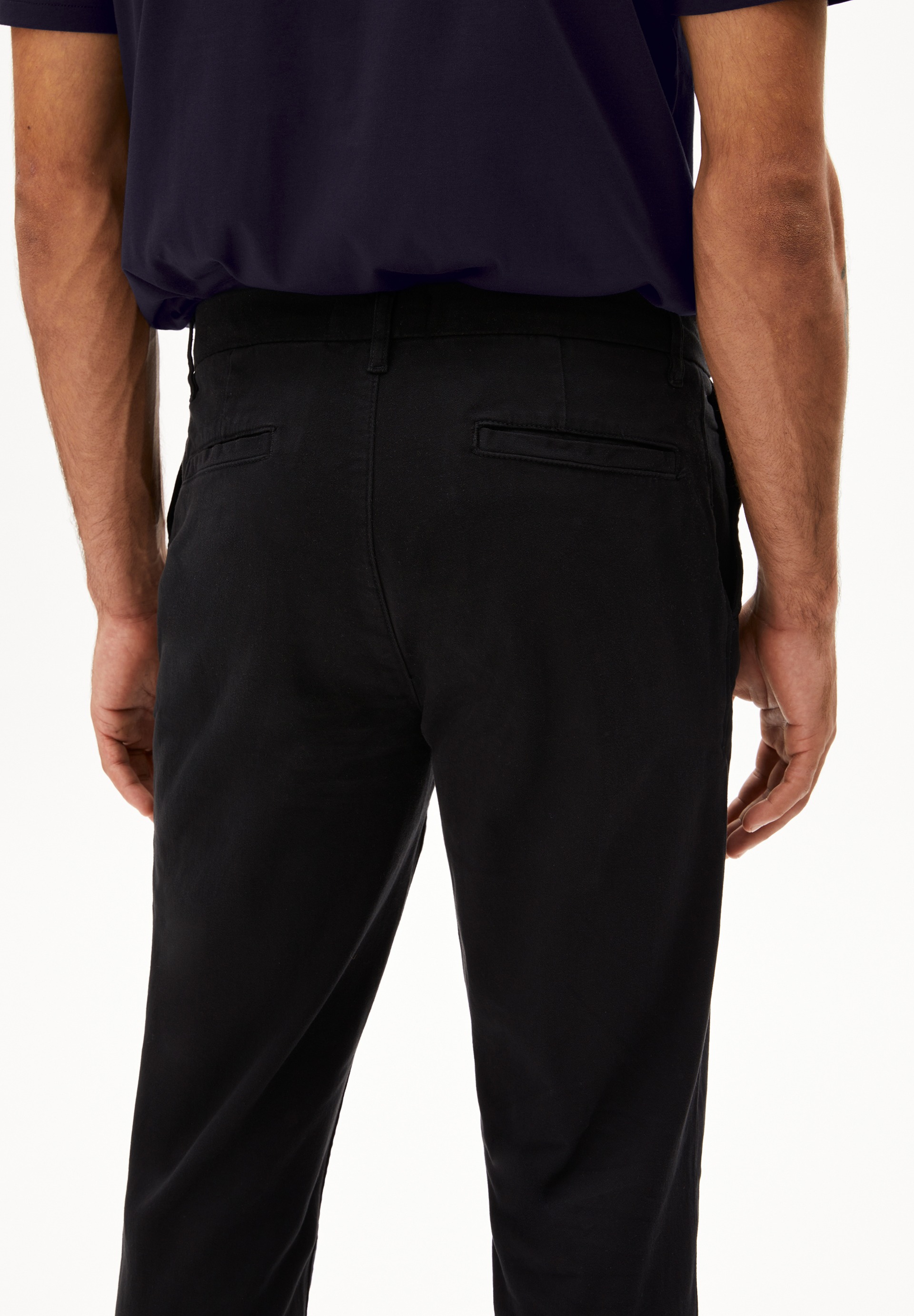 AASTER Chino Hose aus Bio-Baumwoll Mix