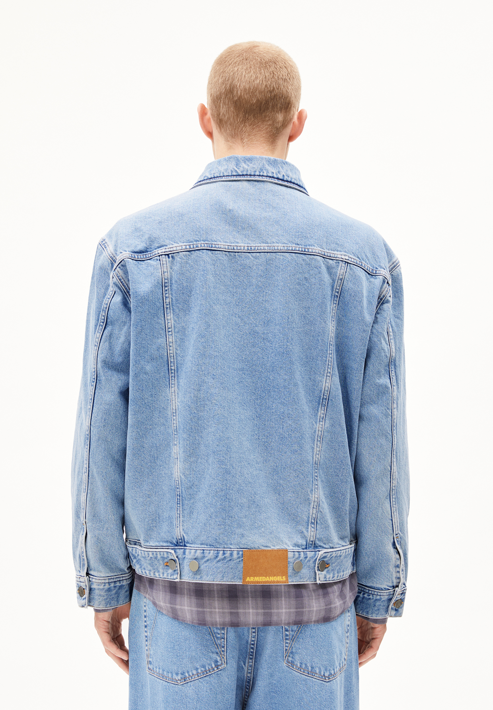 TRAAKA Denim Jacket made of recycled Cotton