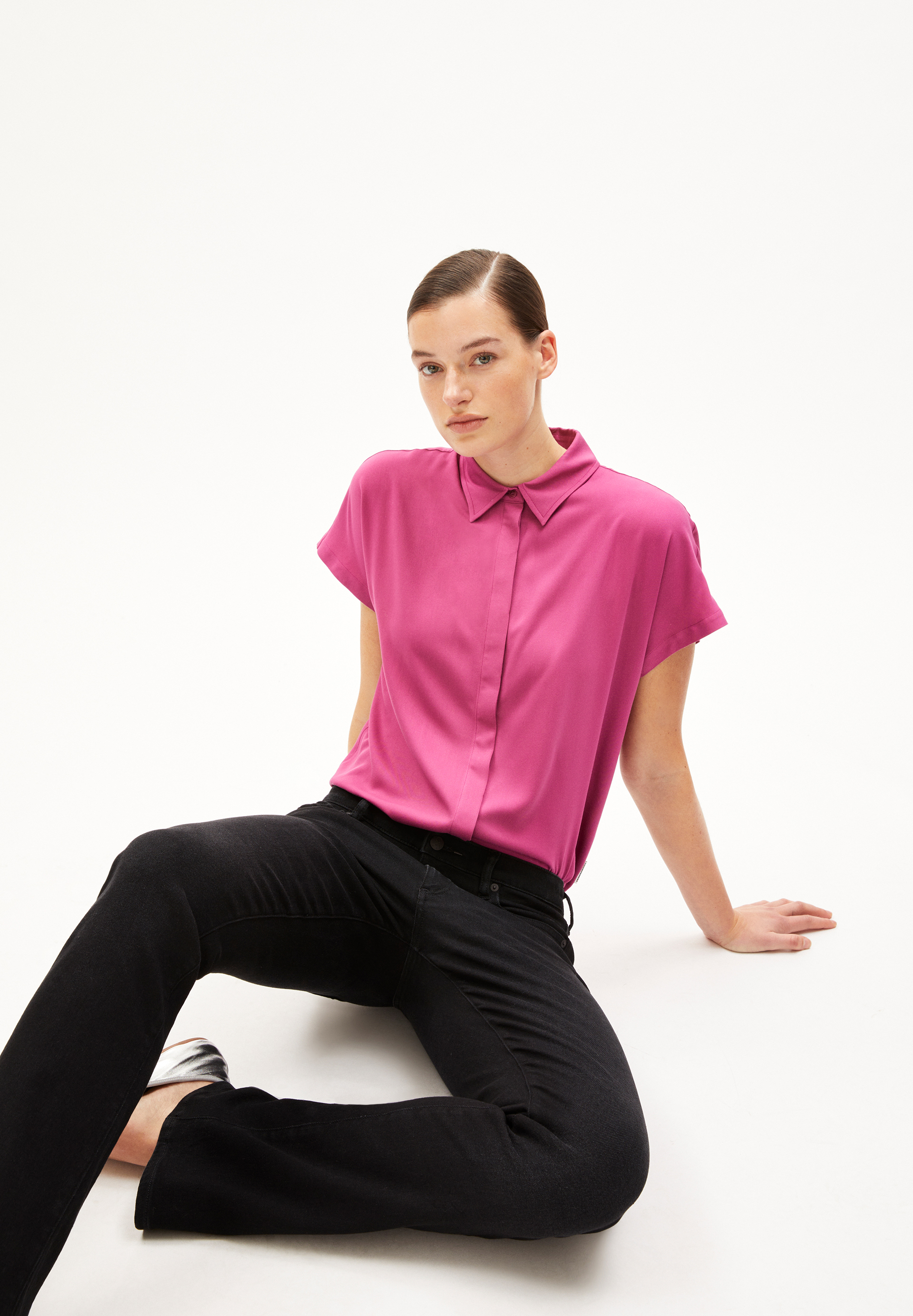 LARISAANA Blouse Relaxed Fit made of LENZING™ ECOVERO™ Viscose