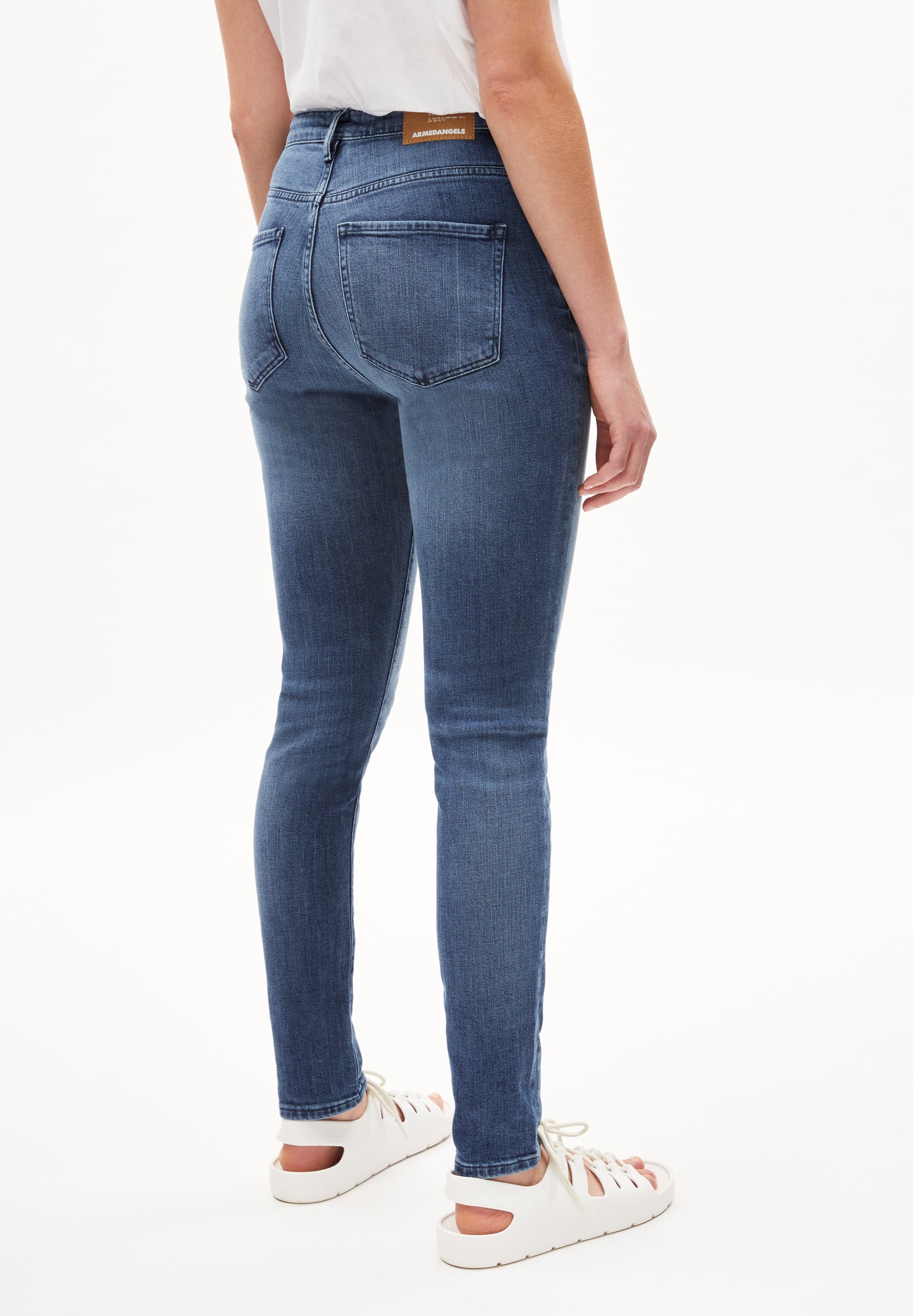 INGAA Jean jambe skinny taille haute en coton bio mélangé x-stretch