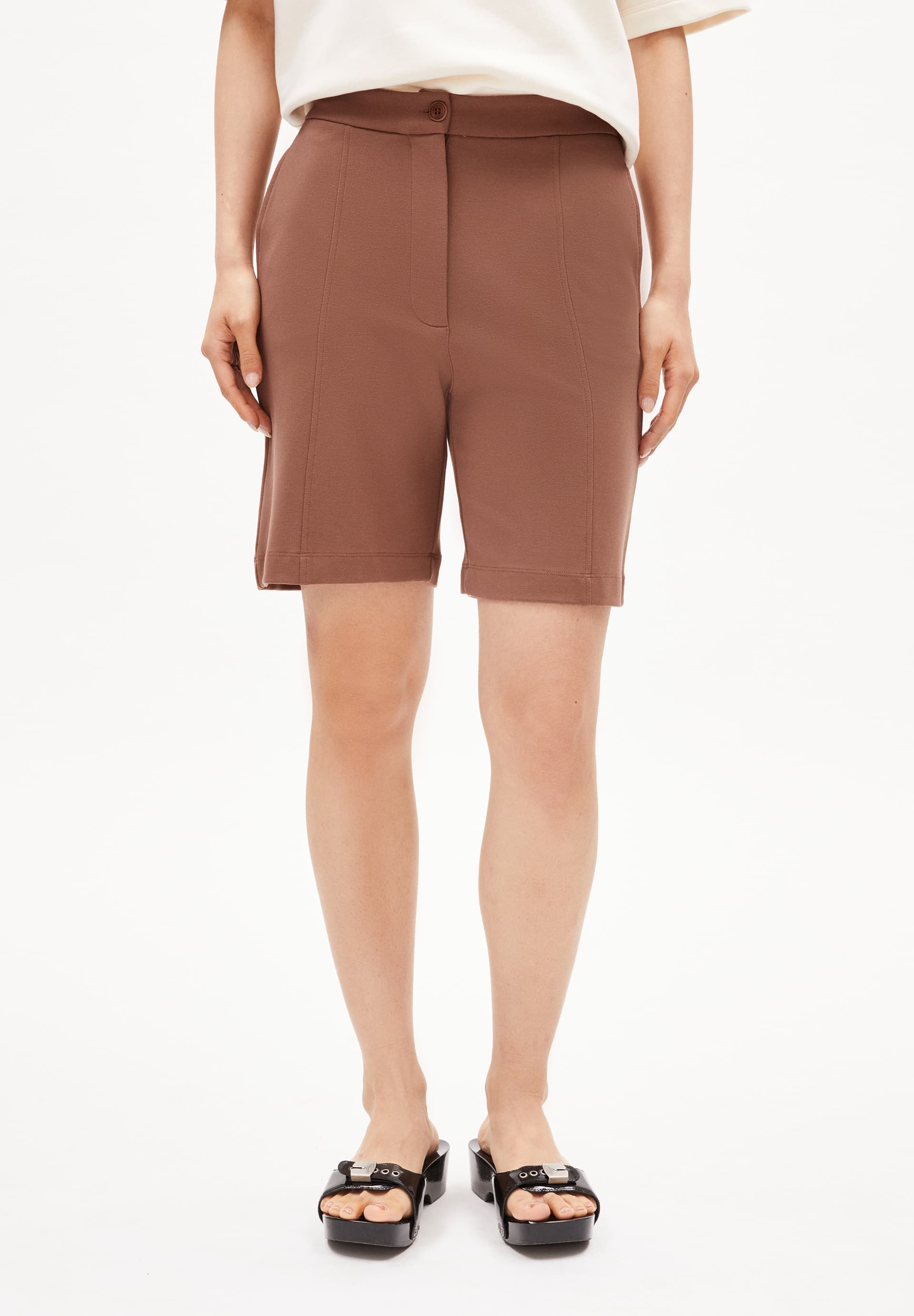 LAIDAA - Frauen Regular Fit Shorts - braun