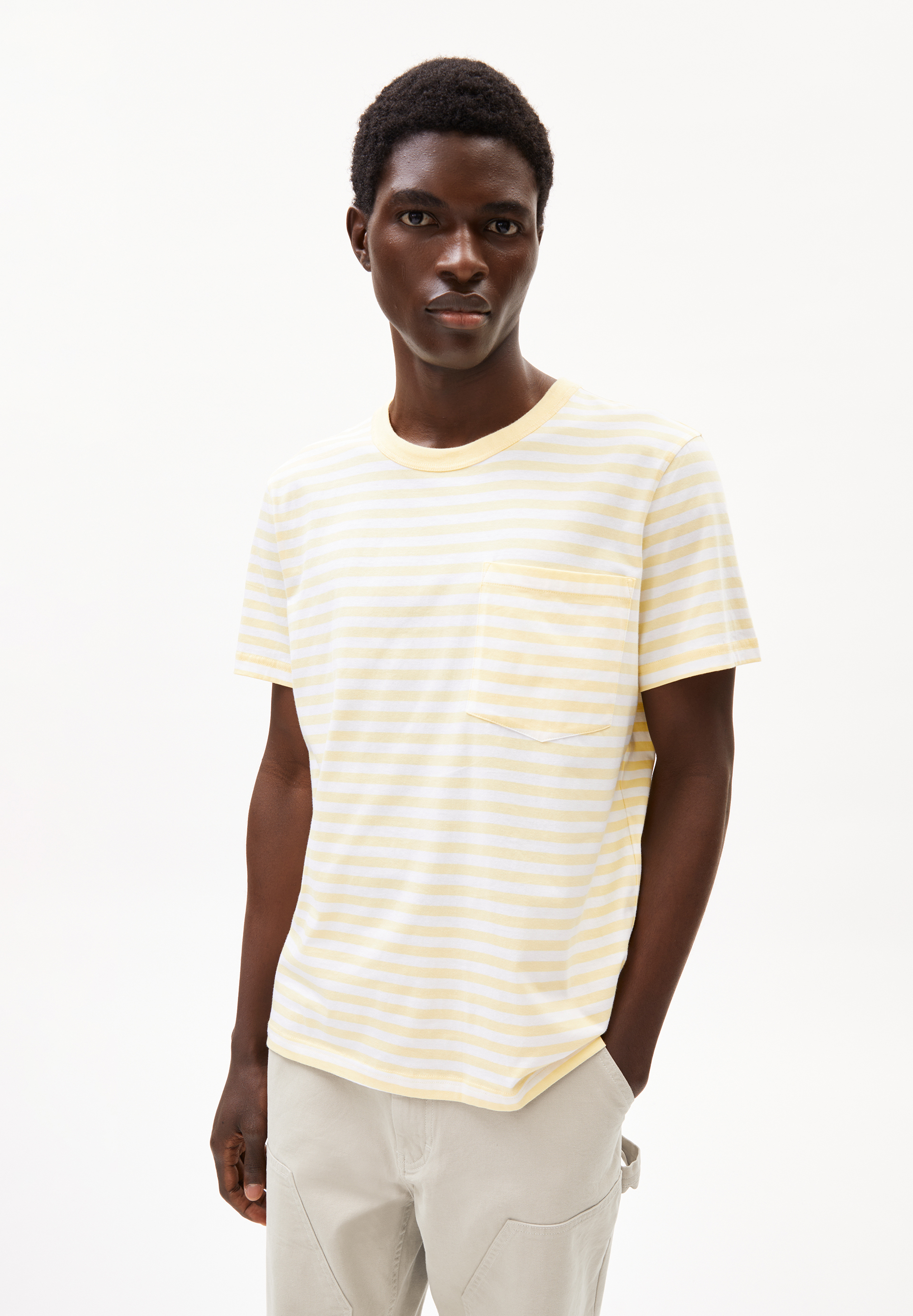 MAARKOS POCKET STRIPES - Männer Relaxed Fit T-Shirt - gelb