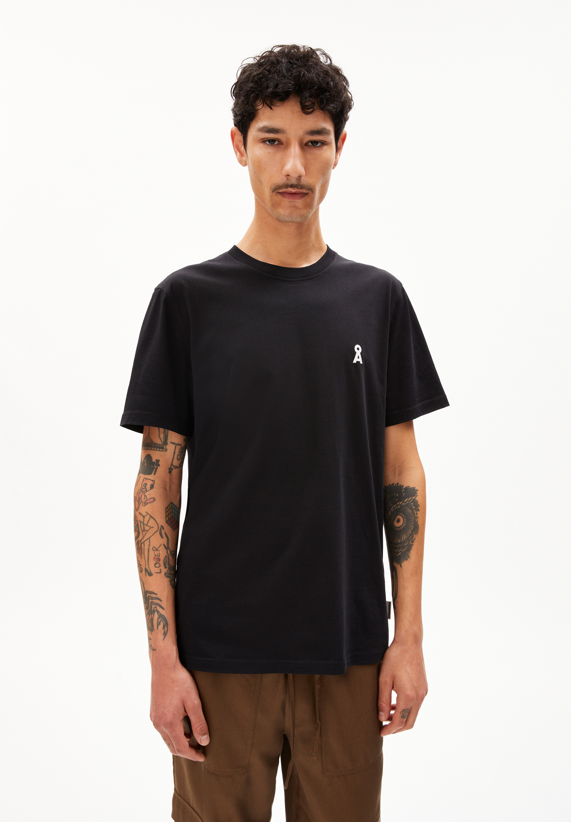 AADONI CHAANGE - Männer Relaxed Fit T-Shirt - schwarz