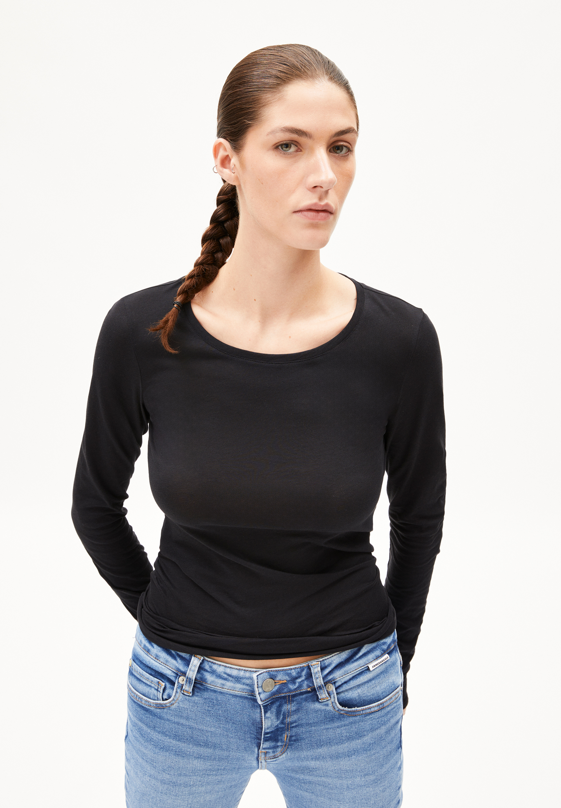 EINIAARA SOFT - Frauen Slim Fit Longsleeve - schwarz