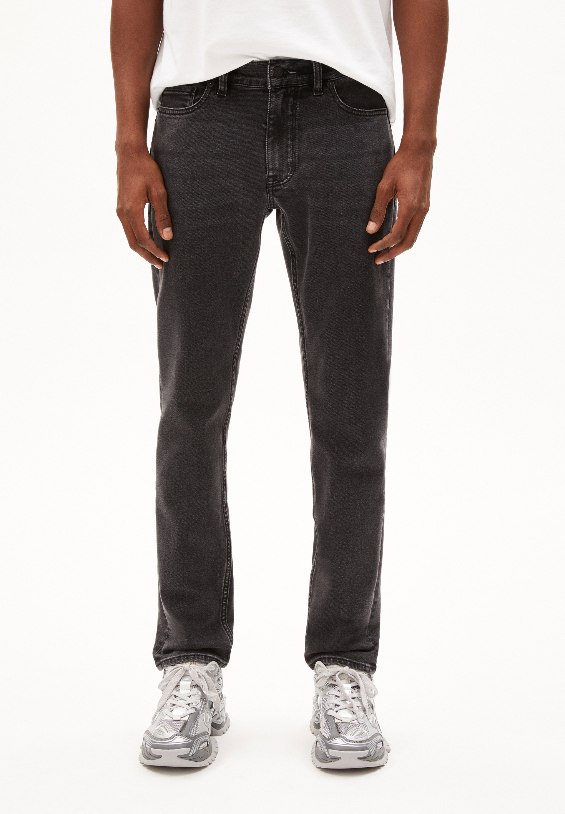 IAAN - Männer Slim Fit Jeans - schwarz