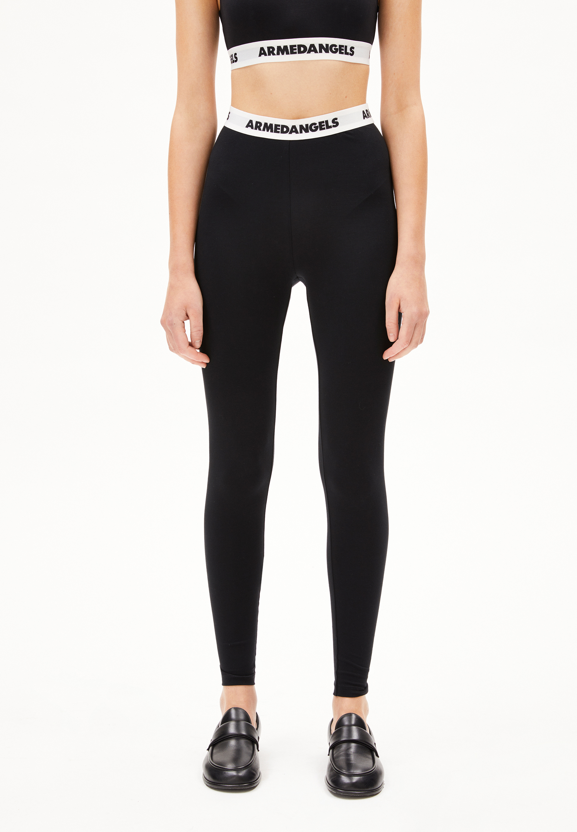 FARIBAA ICONIC Å - Frauen Fitted Leggings - schwarz