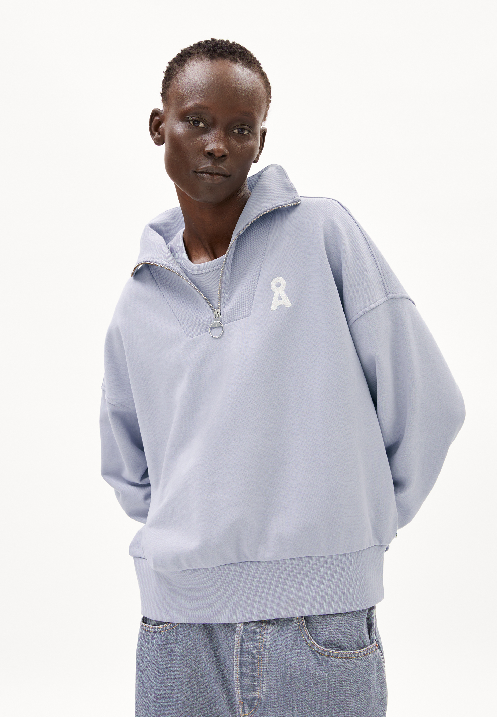 TARMENAA ICONIC Å - Frauen Oversized Fit Sweatshirt - grau