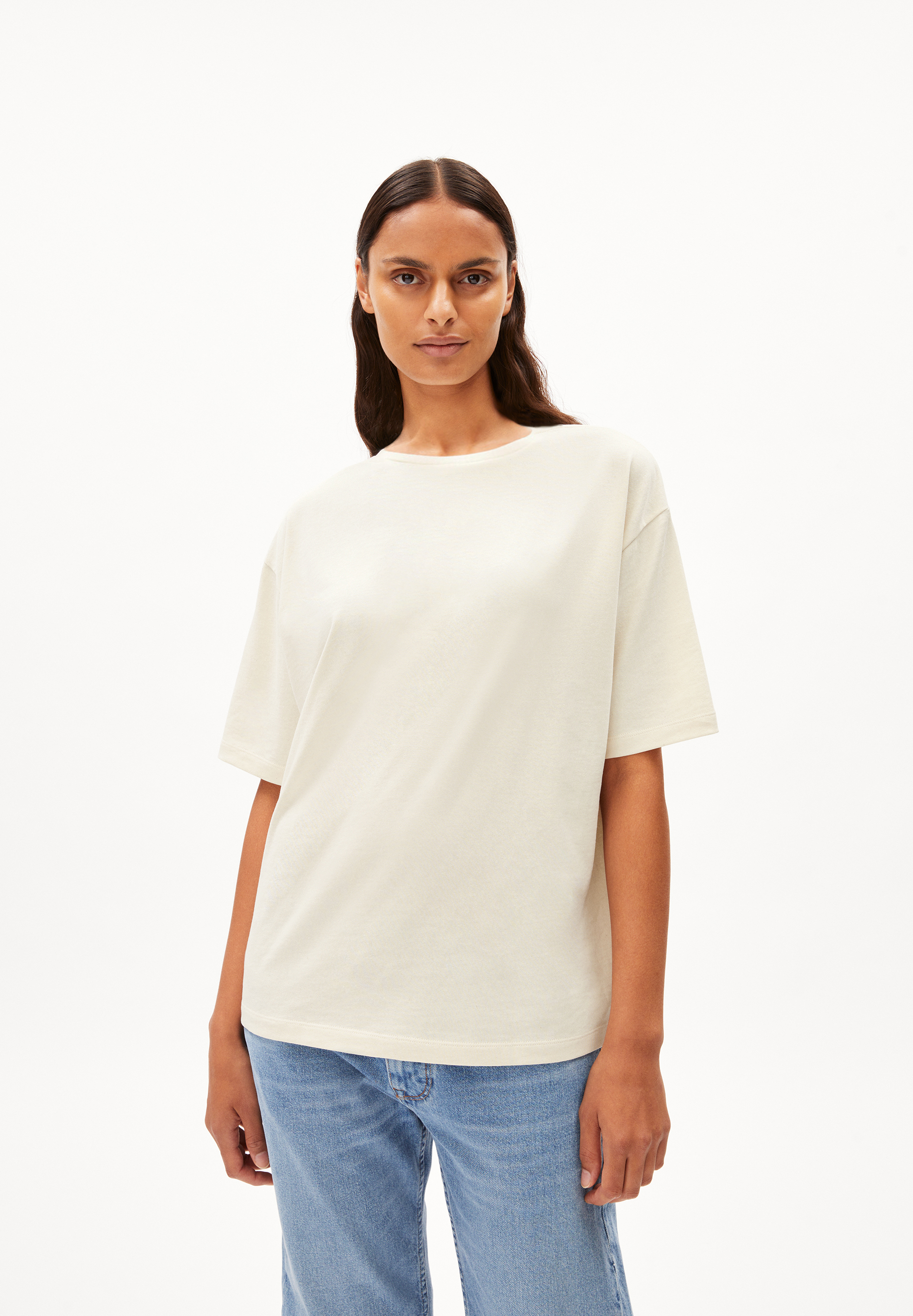 GIANNAA DREAMY - Frauen Oversized Fit T-Shirt - beige